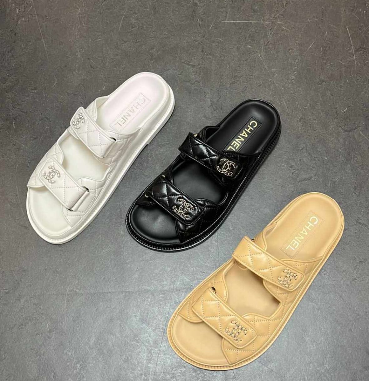 Chanel Leather Backless CC 'Dad' Sandals (White)、mySite、garminoutage.com