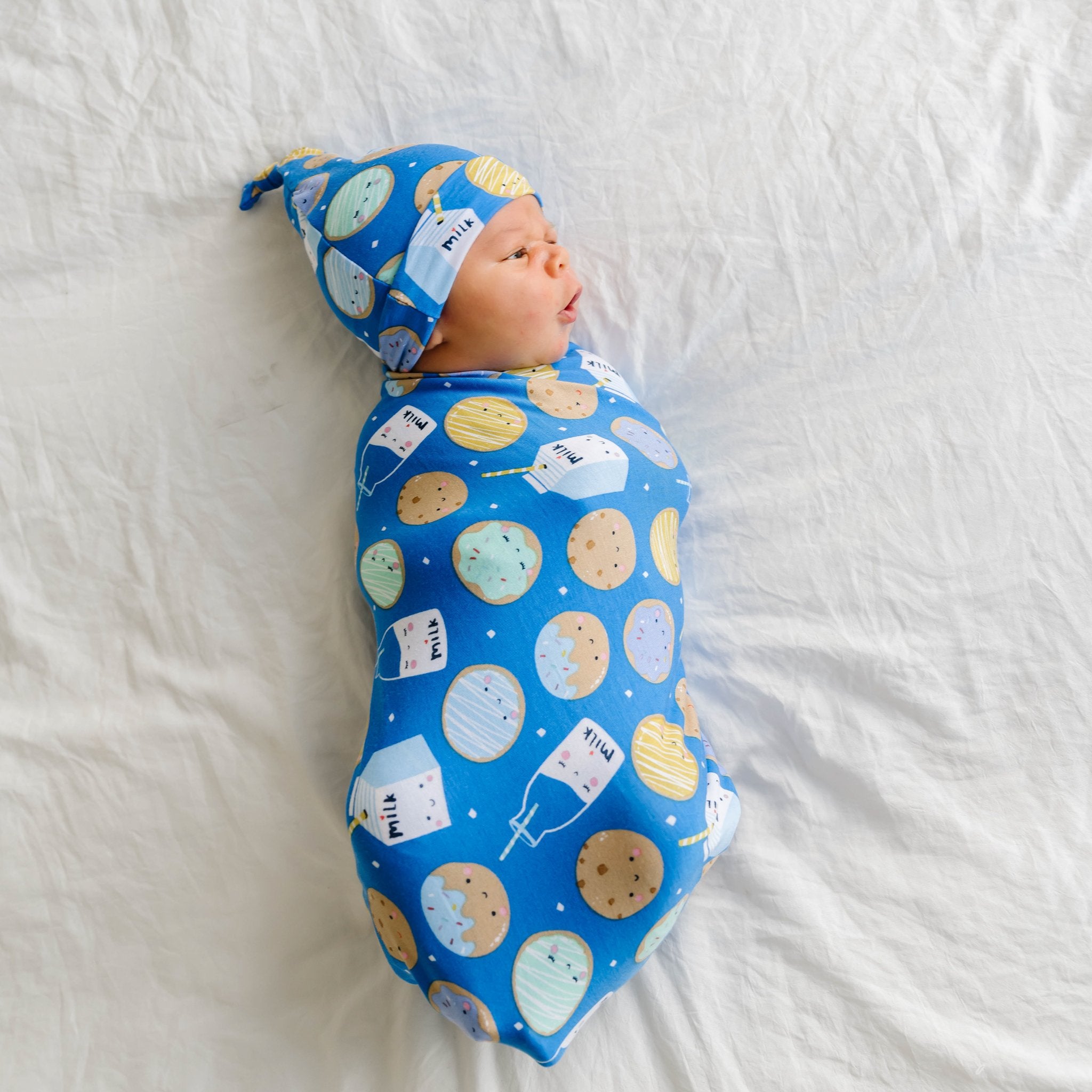 Blue Cookies & Milk Swaddle & Hat Set、mySite、g9winljtr