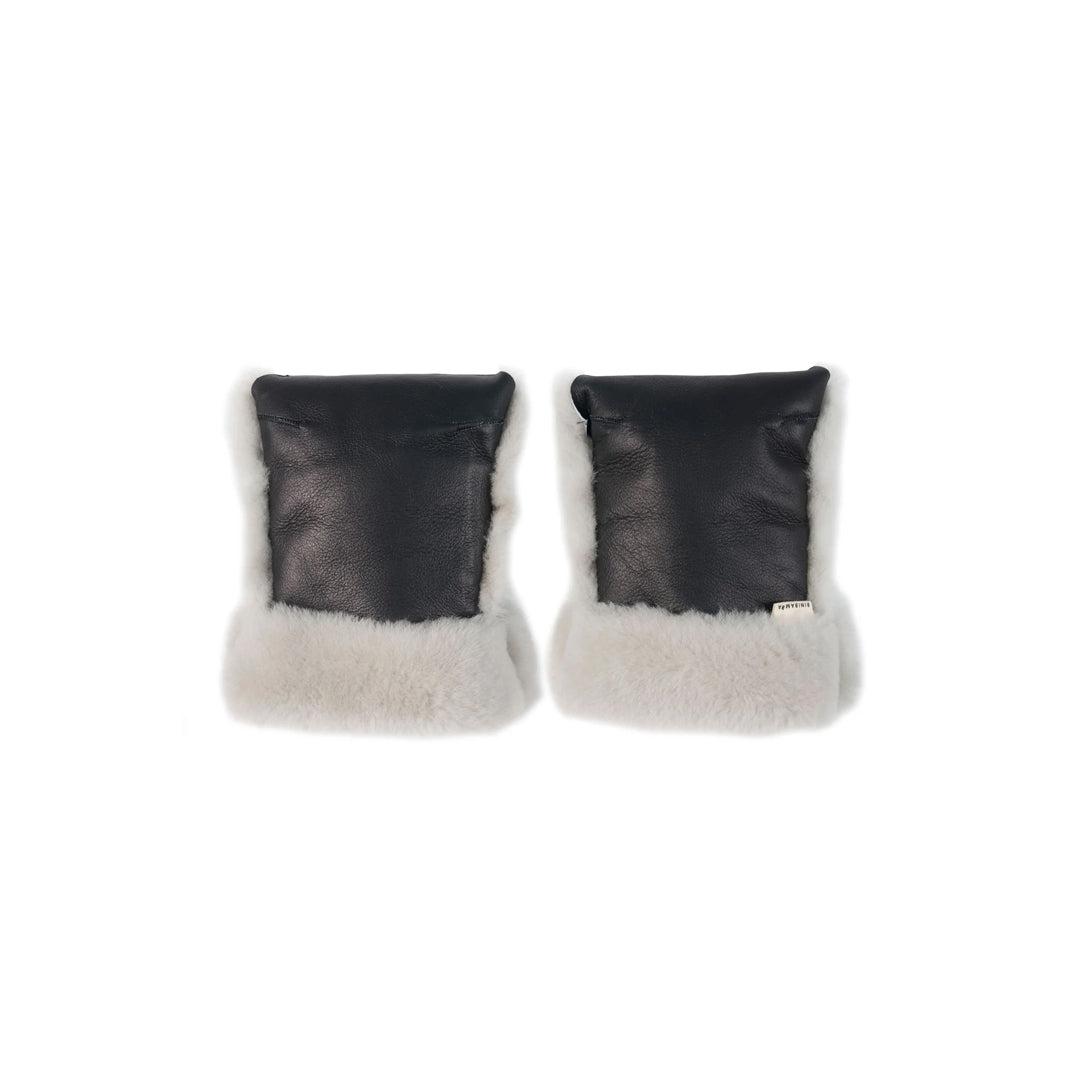  BINIBAMBA Coated Sheepskin Buggy Mittens - Noir + Moon、mySite、merchandisen