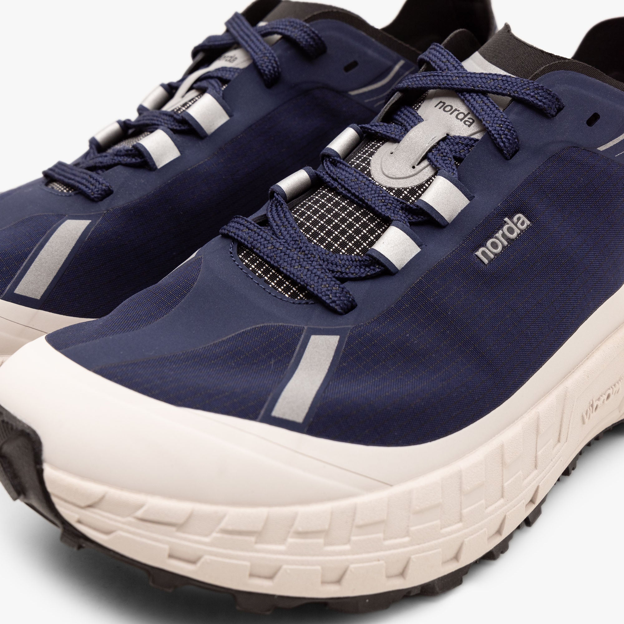  norda 001 G+ / Kingfisher、mySite、merchandisen