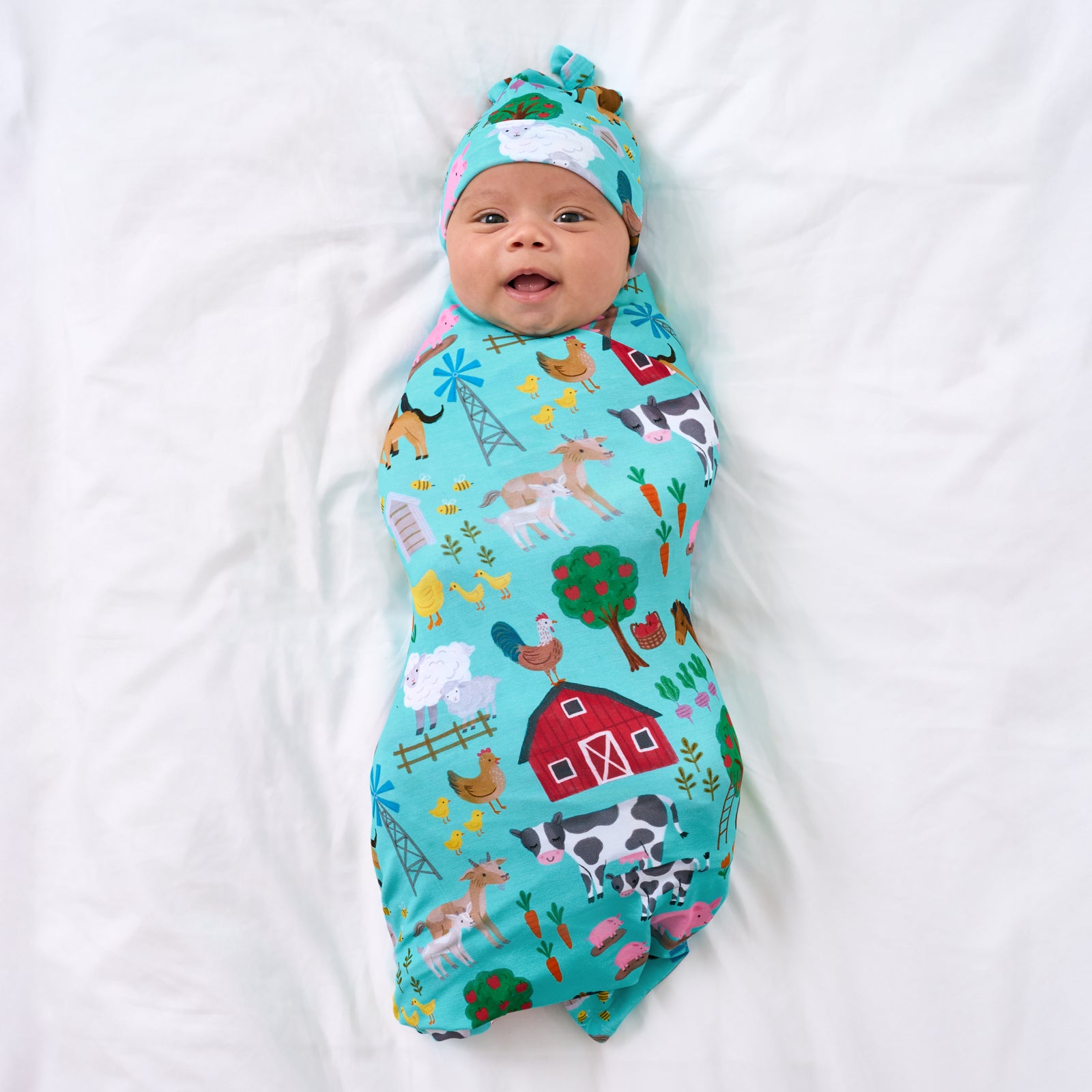 Blue Farm Fam Swaddle & Hat Set、mySite、g9winljtr