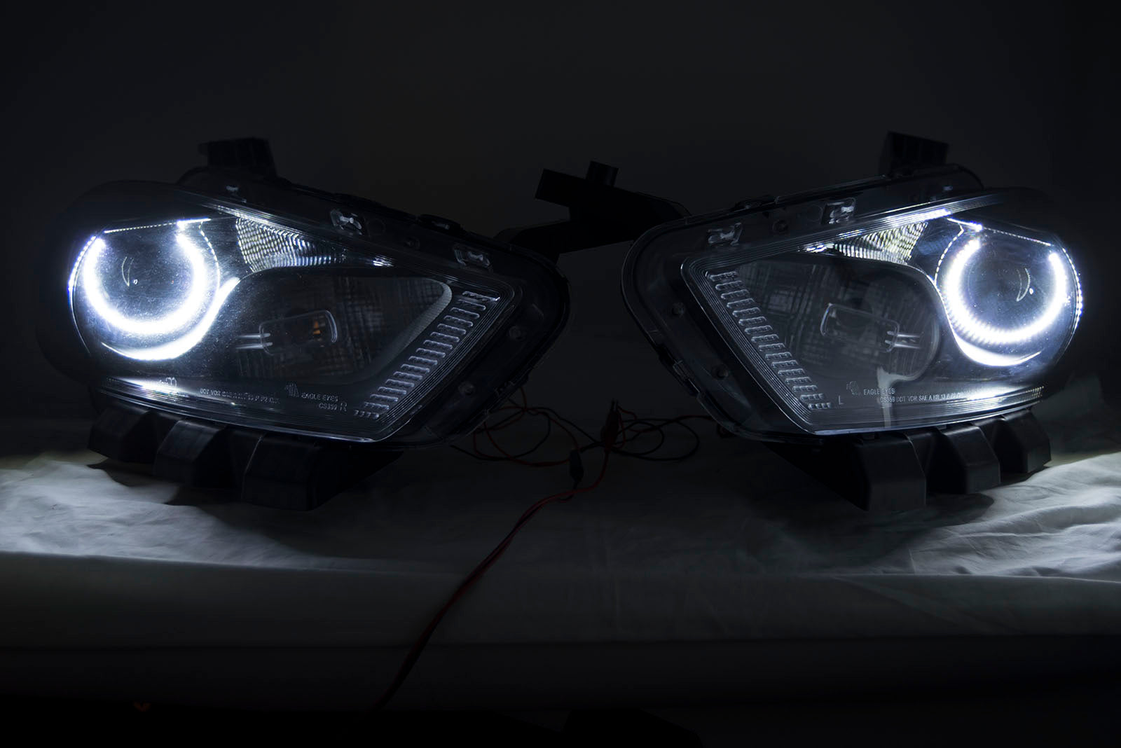 2013-2016 Dodge Dart HID Headlights - ORACLE White LED Halo Kit Pre-Installed、mySite、nflplayoffbracketp