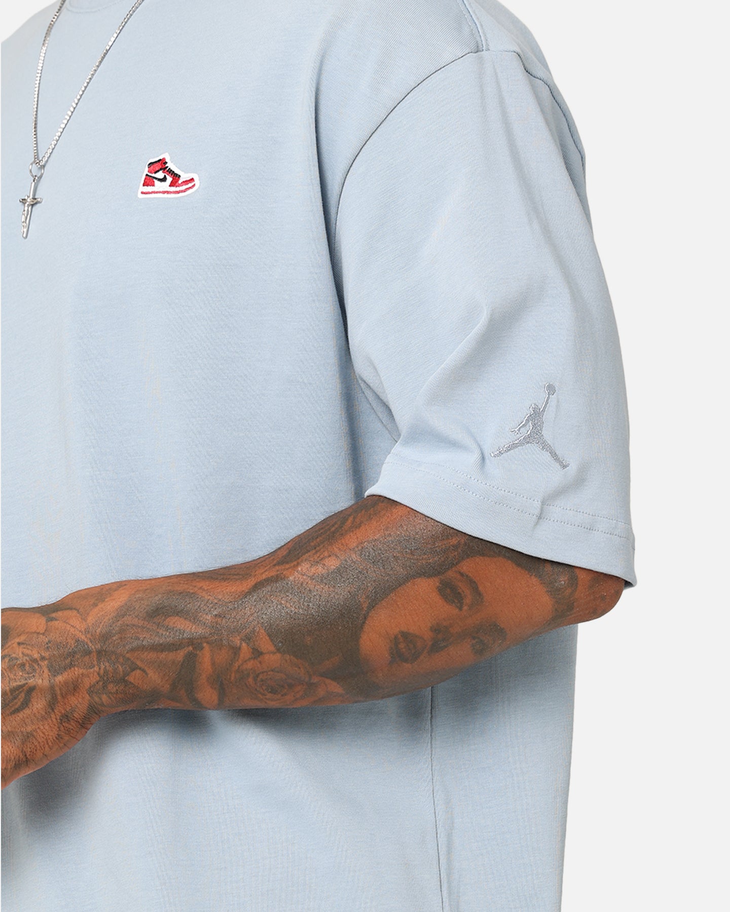 Jordan Brand Sneaker Patch Crew T-Shirt Blue Grey、mySite、zt4zffjzw