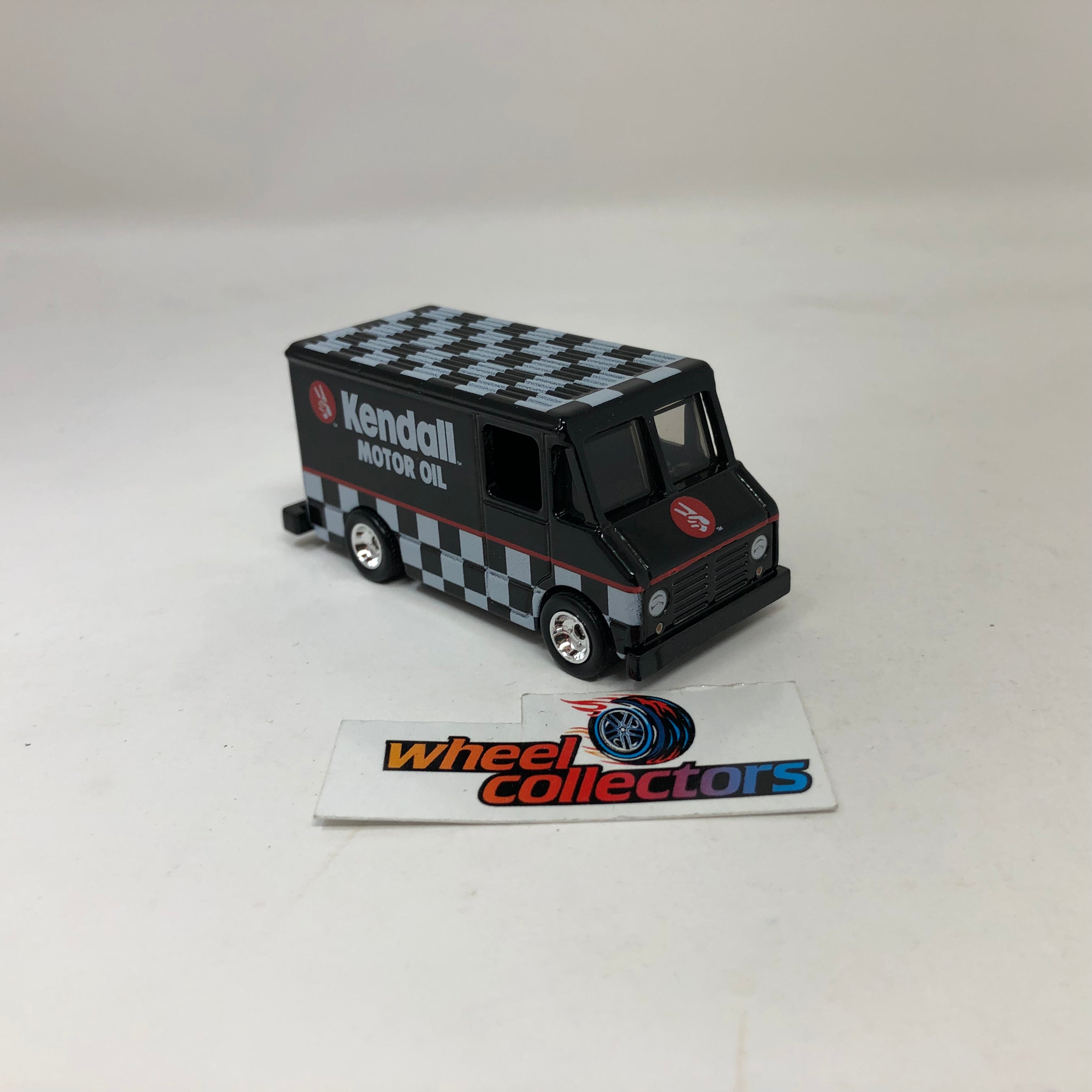 Combat Medic Kendall Oil * Hot Wheels 1:64 scale Loose Pop Vintage Oil、mySite、hgirdovlk