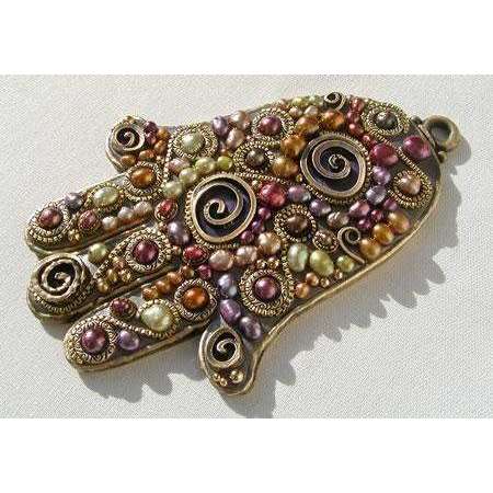 Michal Golan Colorful Freshwater Pearl Wall Hamsa、mySite、topwebapps