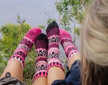 Pinktober Crew Socks (Large)、mySite、g9winljtr