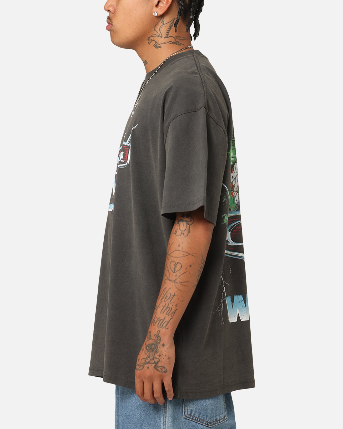 {product_title} - {shop_name}