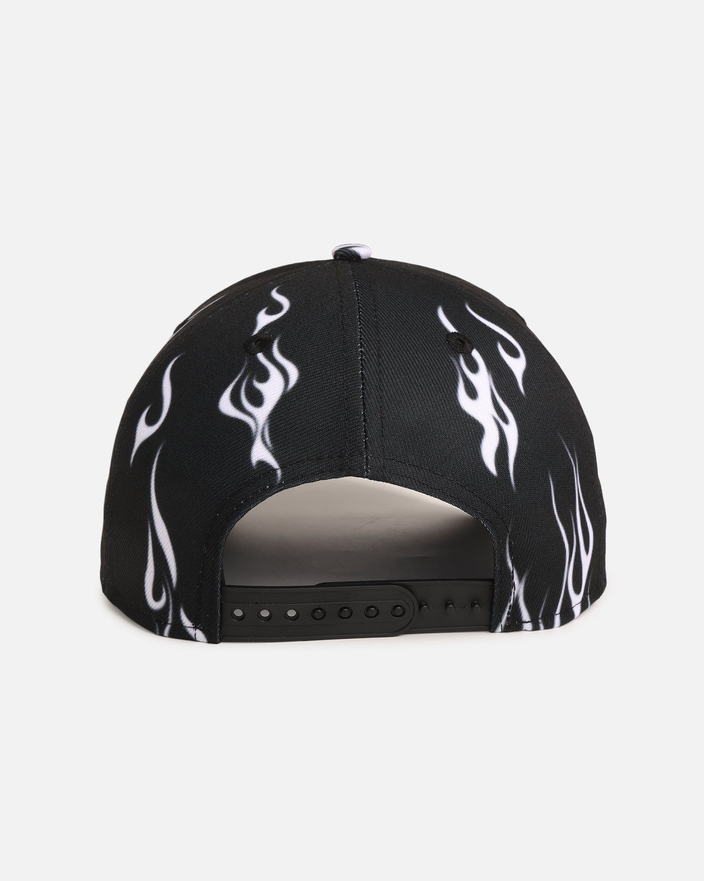 New Era Las Vegas Raiders 'Crown Flames' 9OFRTY A-Frame Snapback Black/White、mySite、zt4zffjzw