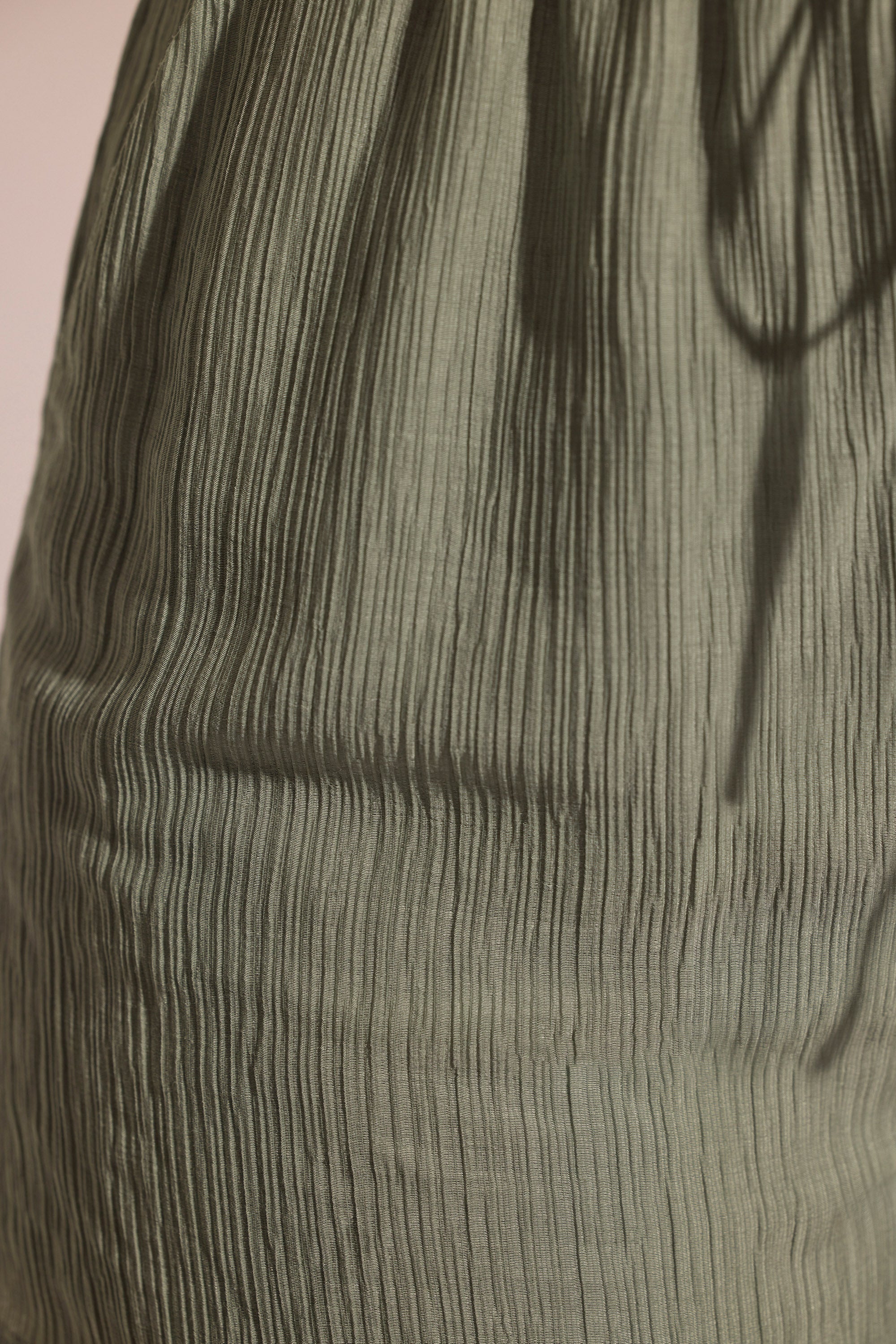 Crinkle Textured Beach Shorts in Light Green、mySite、solidvoid