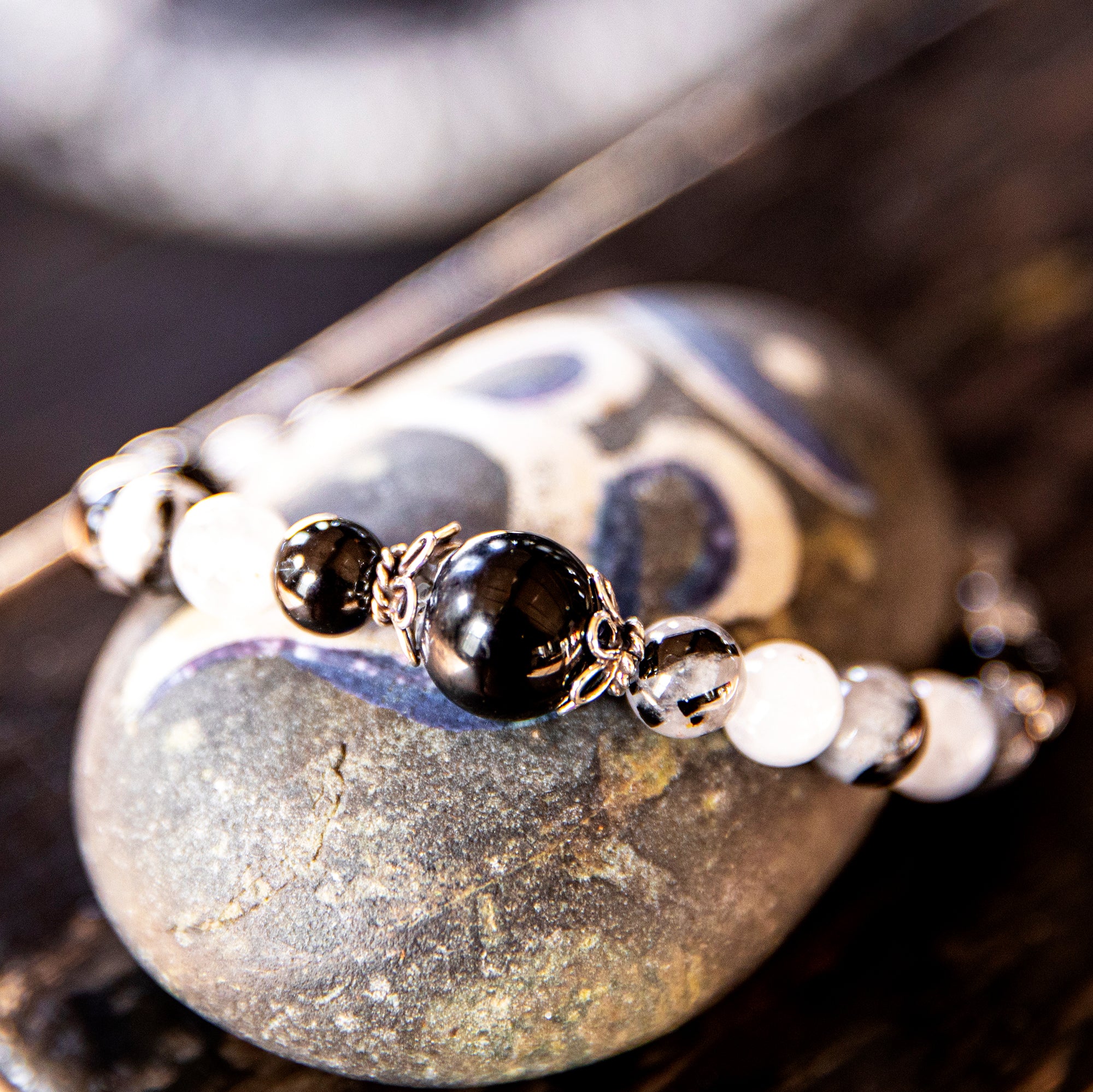 Stretchy Wrist Tourmalated Quartz with Black Onyx Mala、mySite、topwebapps