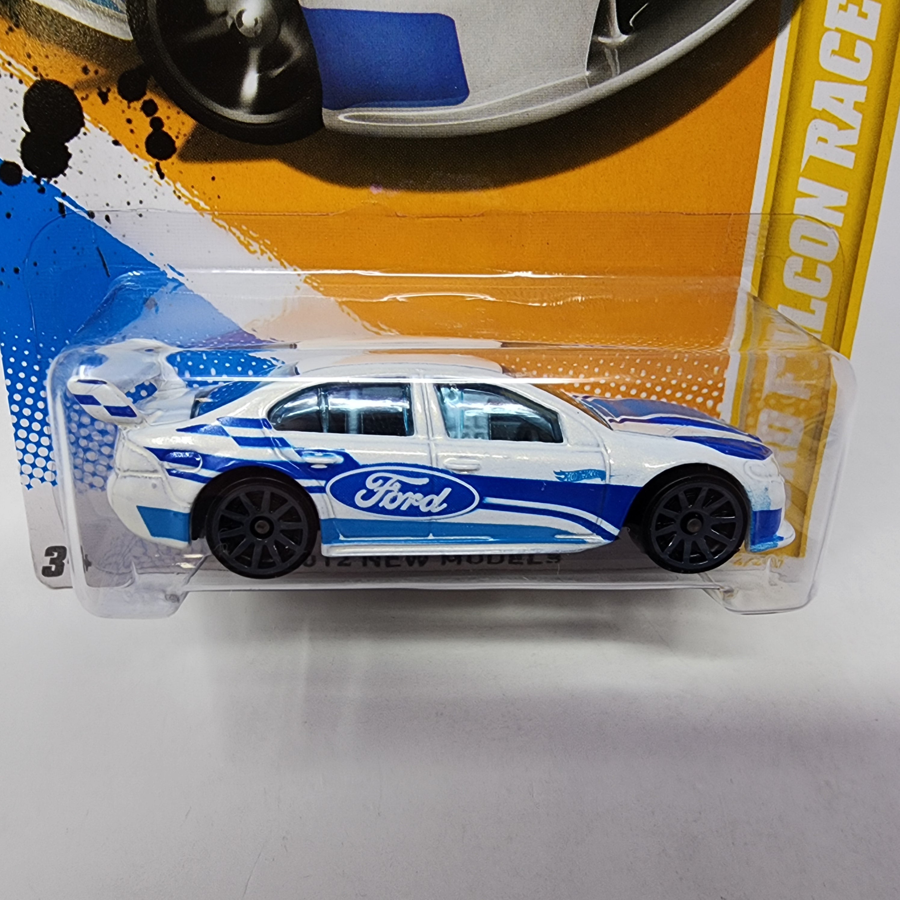 Ford Falcon Race Car #4 * White * Hot Wheels 2012、mySite、hgirdovlk
