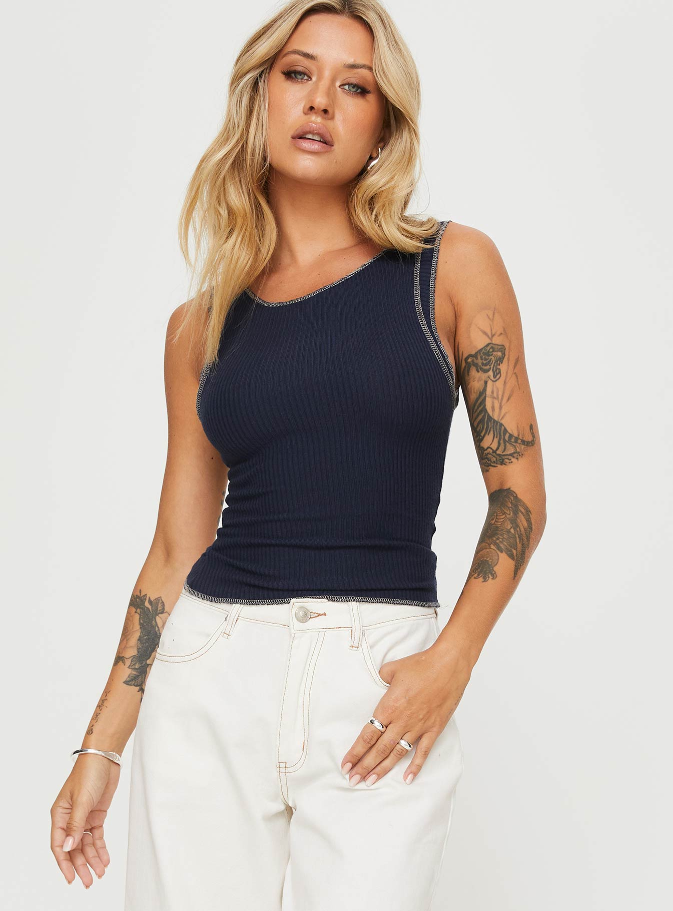 Casado Top Navy、mySite、solidvoid