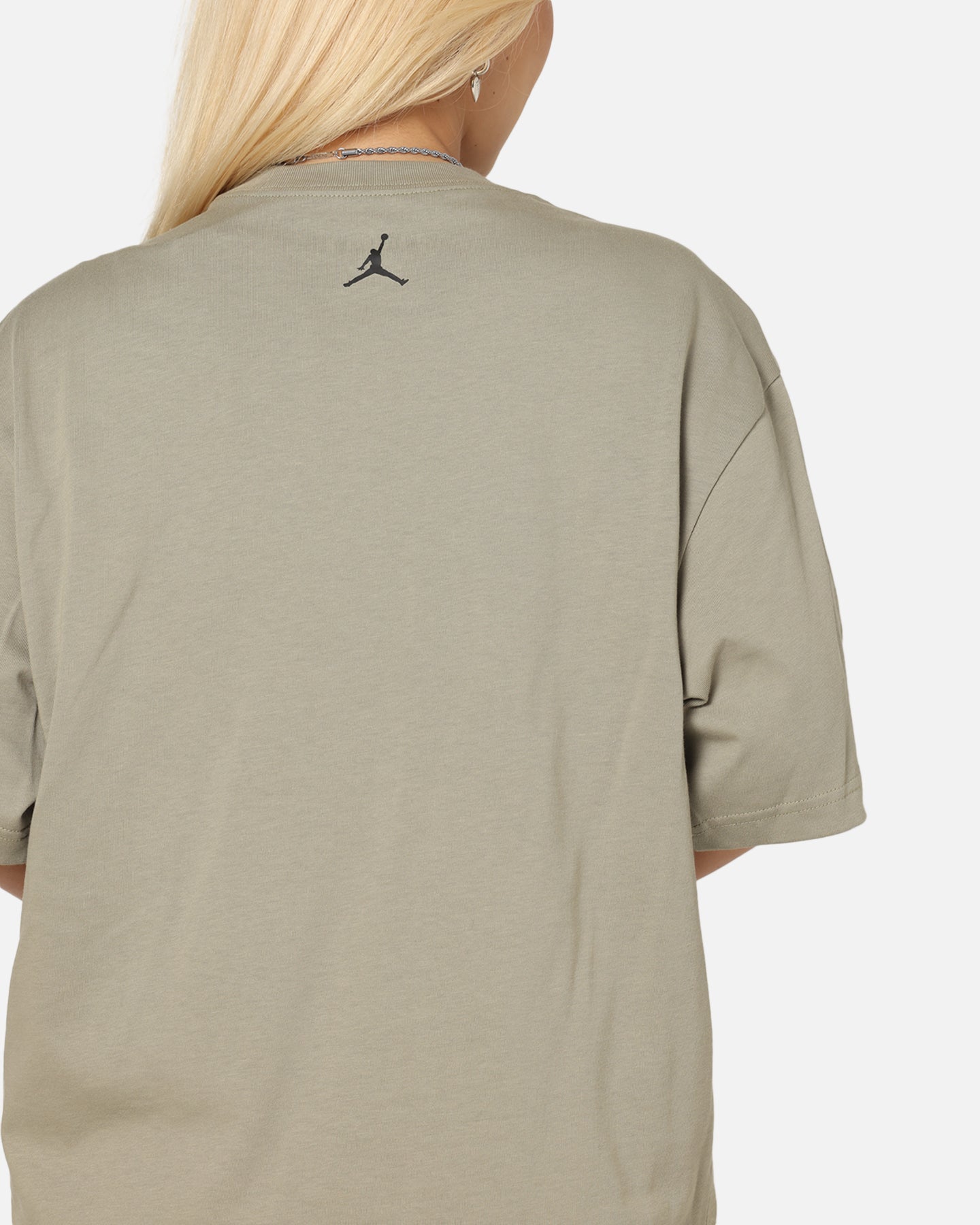 Jordan Brand Sneaker Patch Crewneck T-Shirt Khaki/Black、mySite、zt4zffjzw
