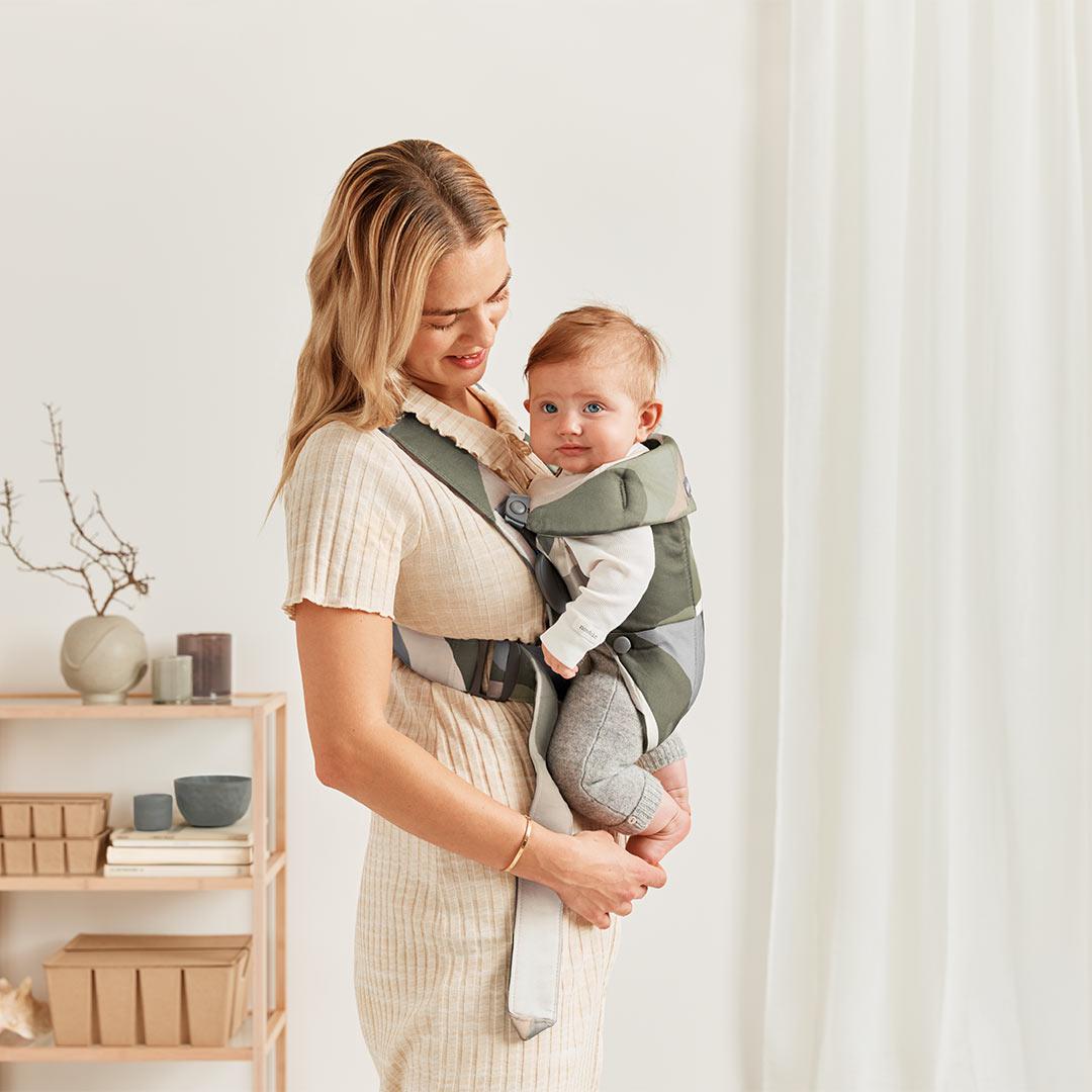  BabyBjörn Mini Baby Carrier - Khaki/Green Print - Cotton、mySite、merchandisen