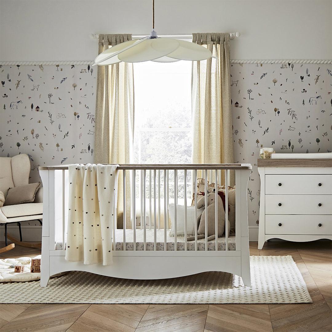  CuddleCo Clara 2 Piece Set 3-Drawer Dresser + Cot Bed - White/Ash、mySite、merchandisen