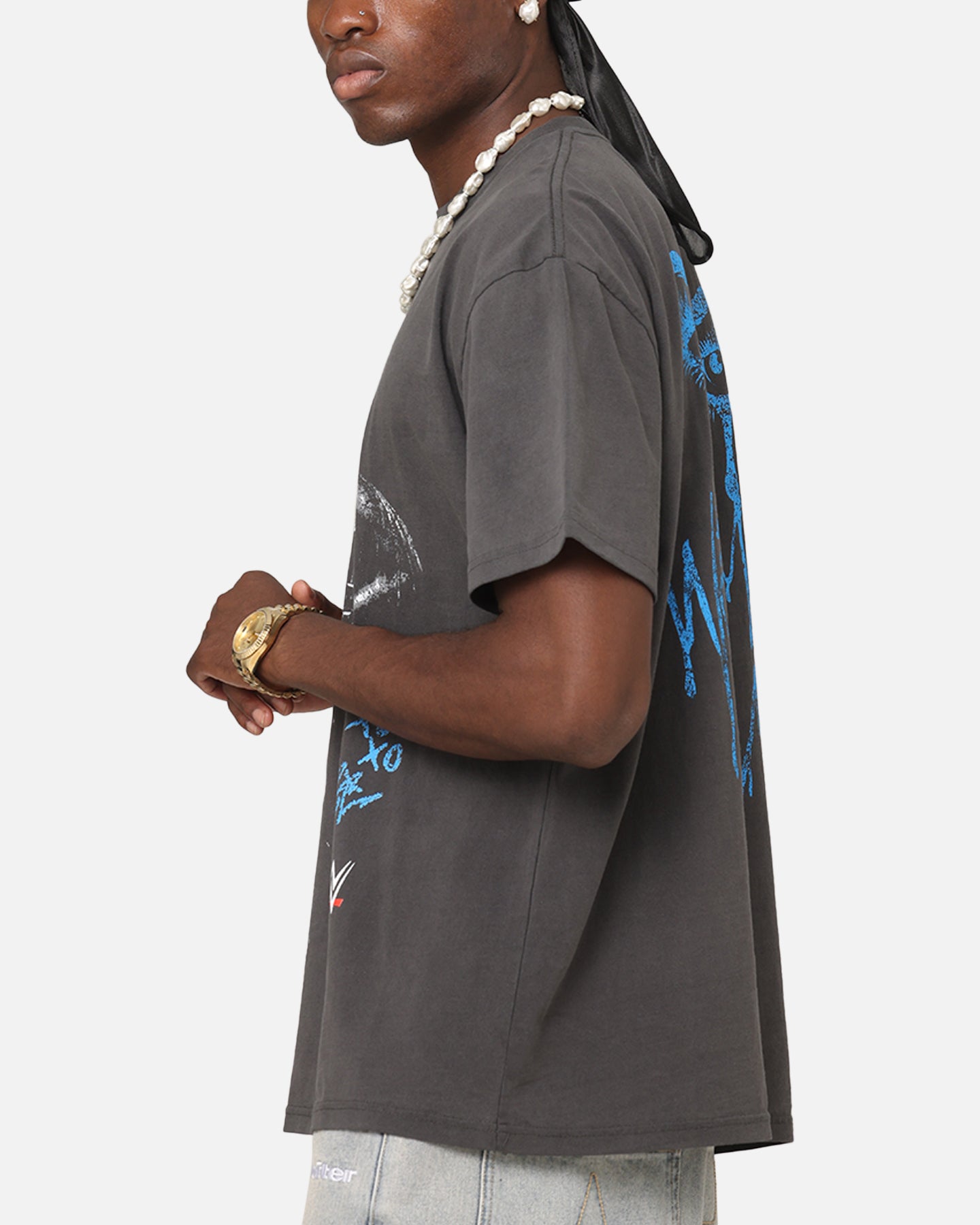 {product_title} - {shop_name}