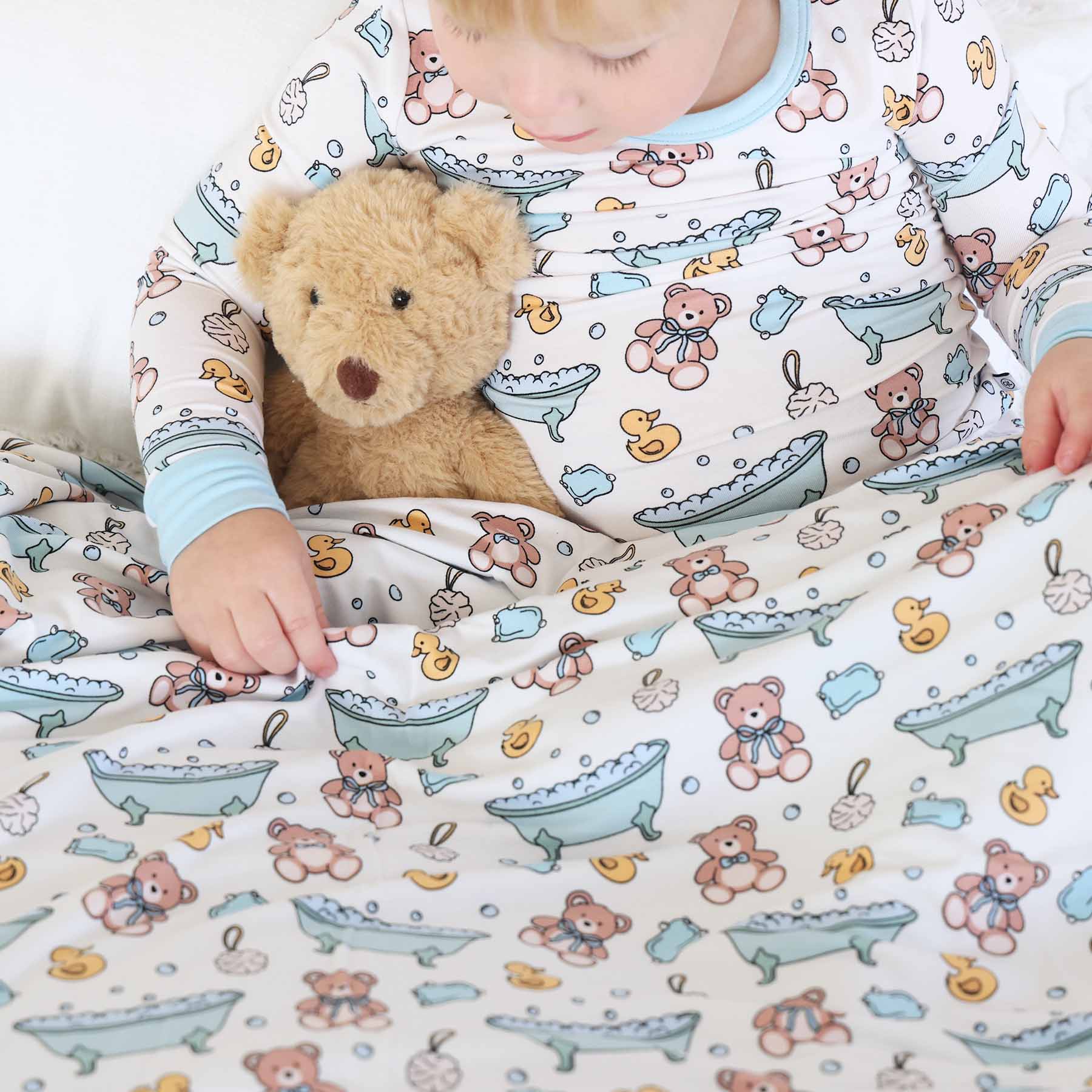  Bathtime Besties Double Sided Bamboo Blanket | Blue、mySite、layawaytickets