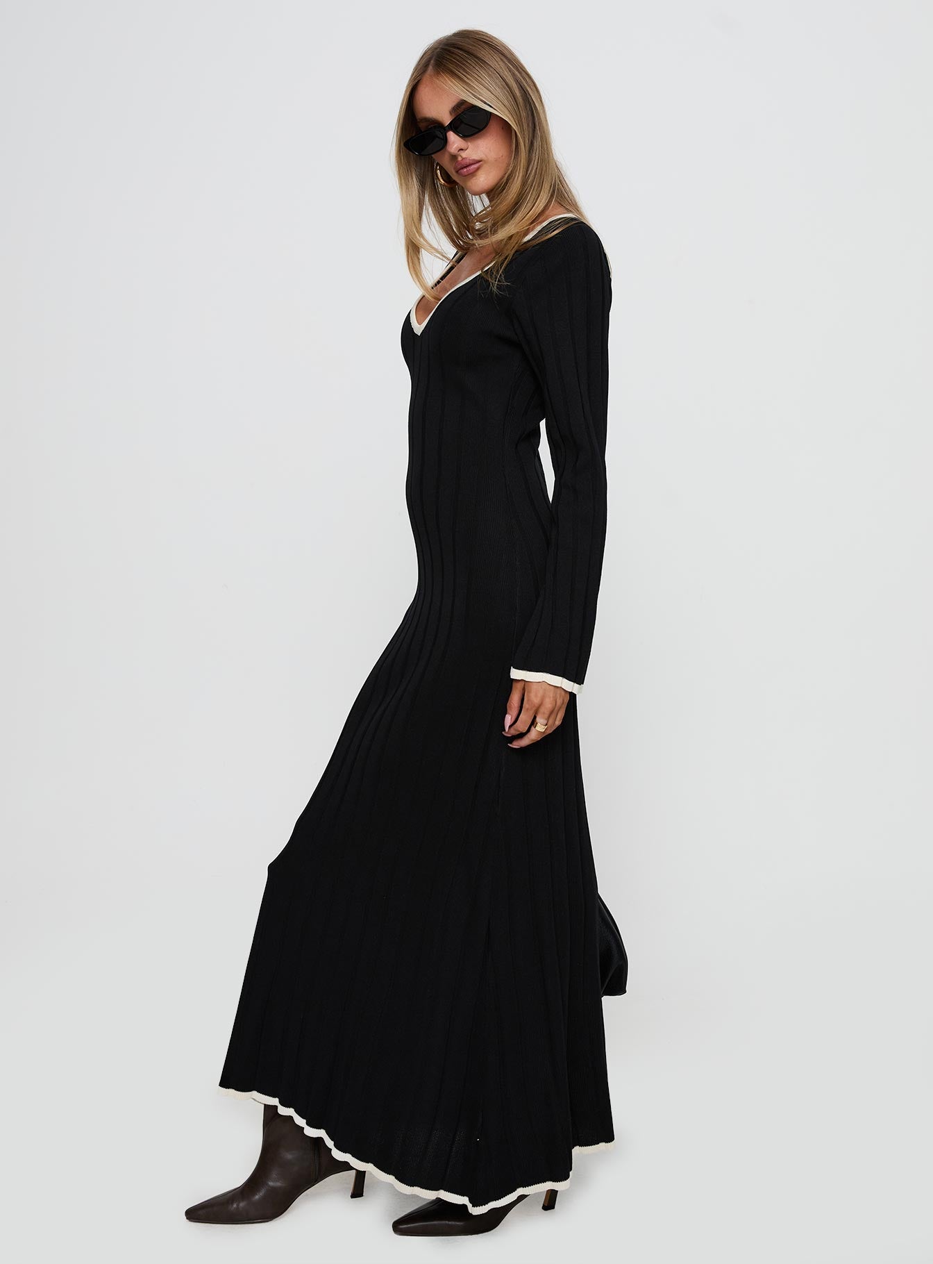 Claira Long Sleeve Maxi Dress Black、mySite、solidvoid