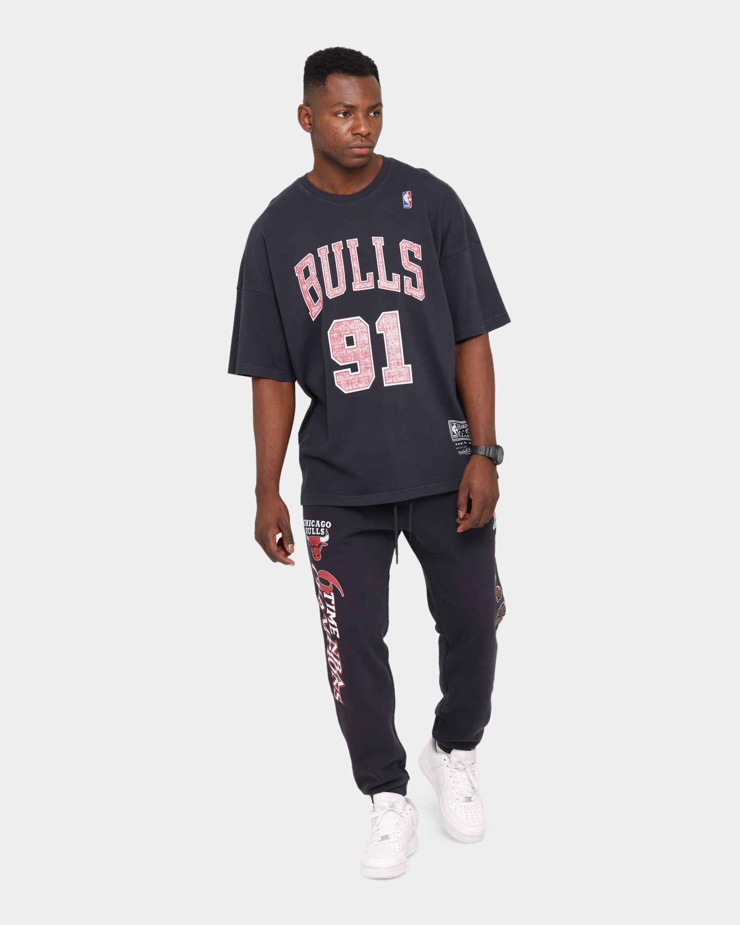 Mitchell & Ness Chicago Bulls Vintage Logo Trackpants Faded Black、mySite、zt4zffjzw