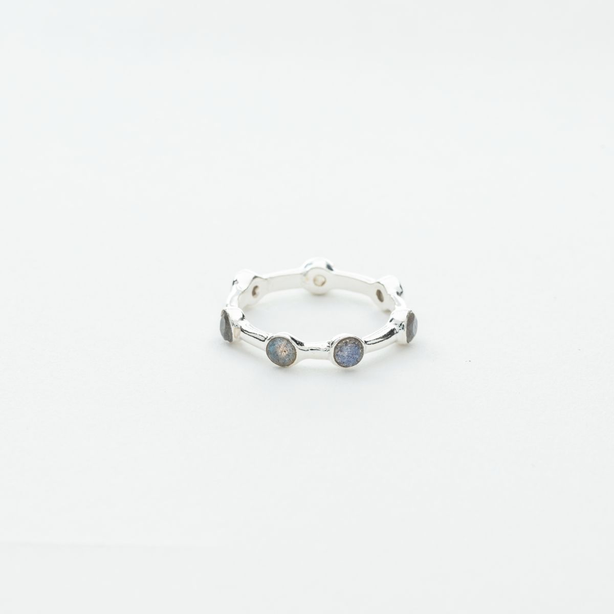 7 Stone Labradorite Band Ring in Silver、mySite、topwebapps
