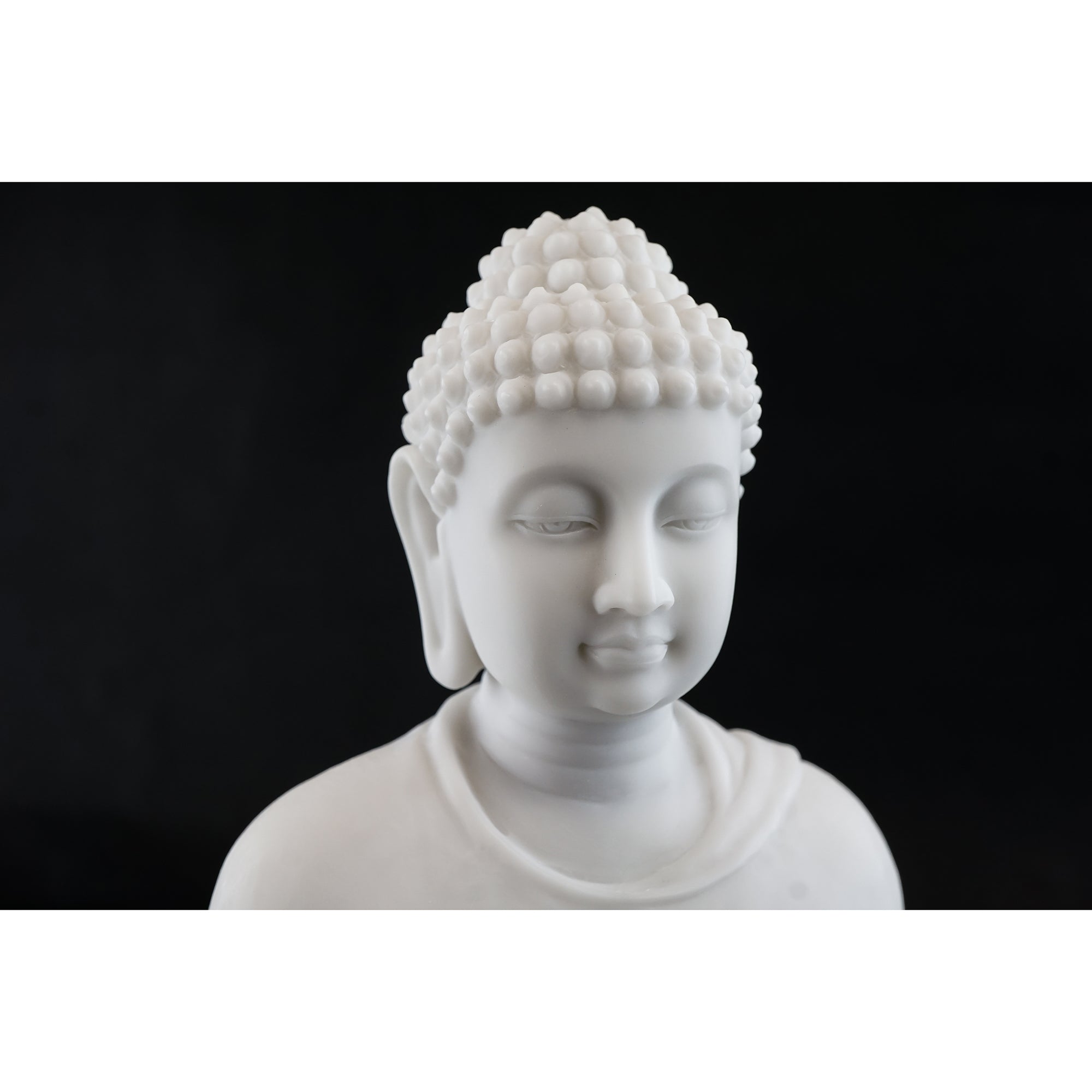 Shakyamuni Buddha Statue In Abhya Mudra、mySite、topwebapps