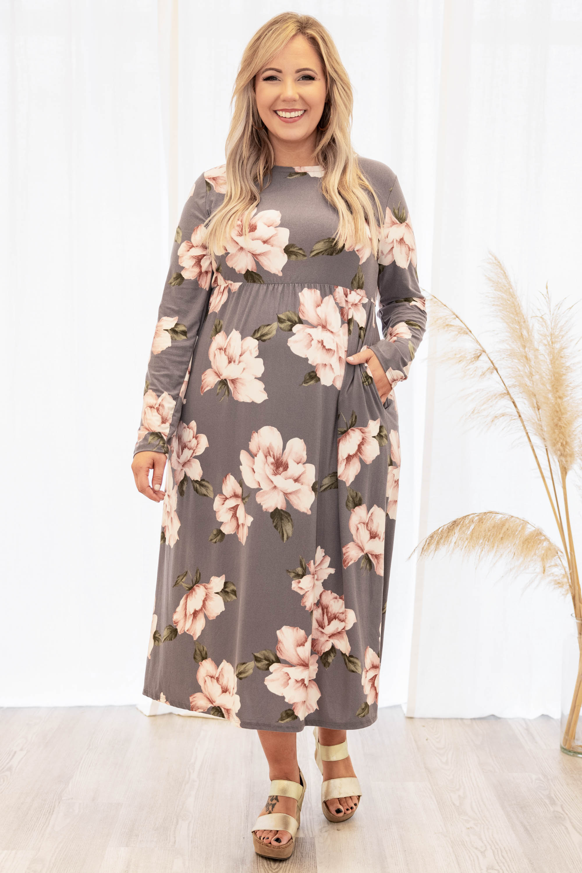  Casual Walks Dress, Charcoal、mySite、justintrudeaud