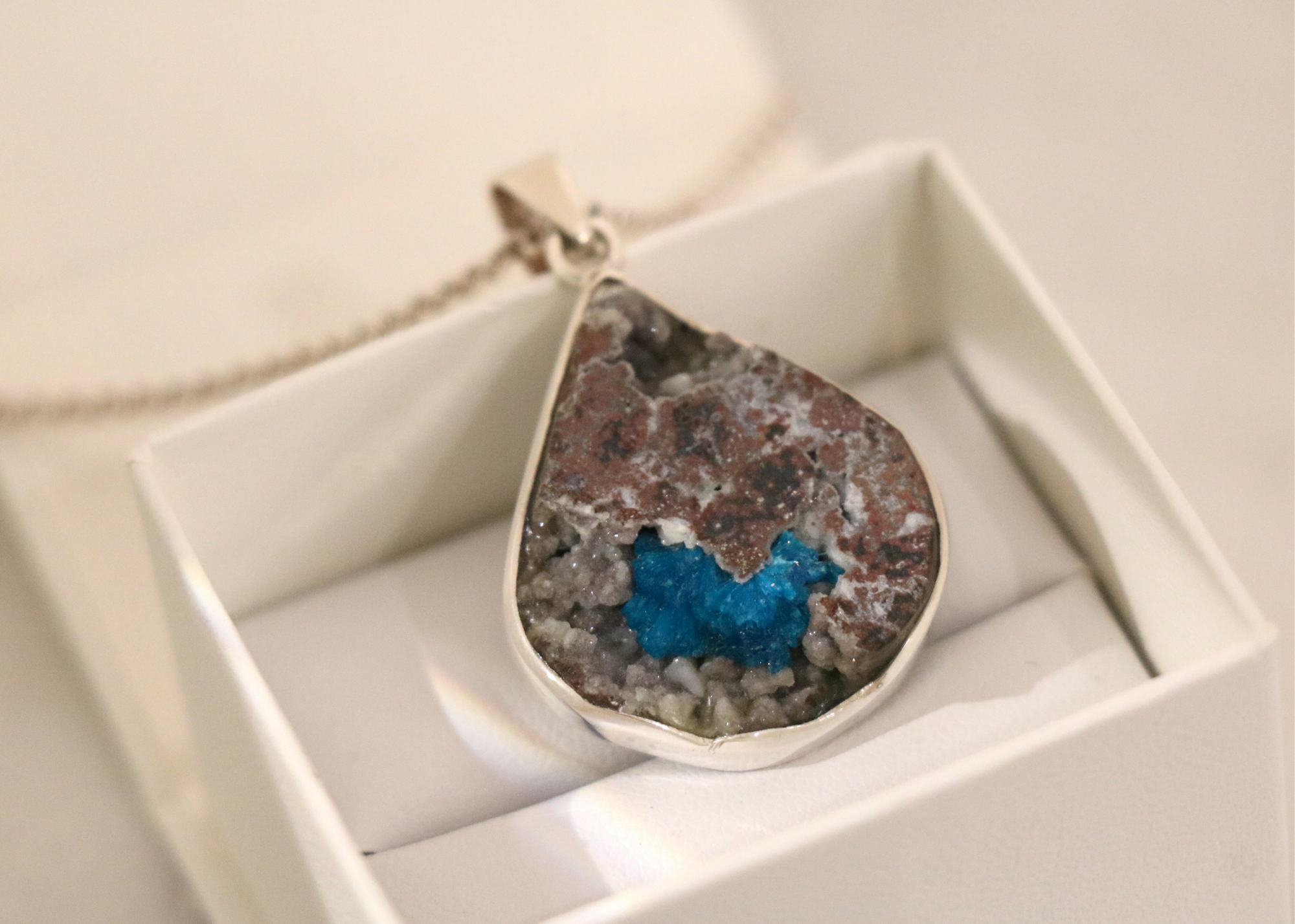Raw Cavansite Pendant、mySite、topwebapps