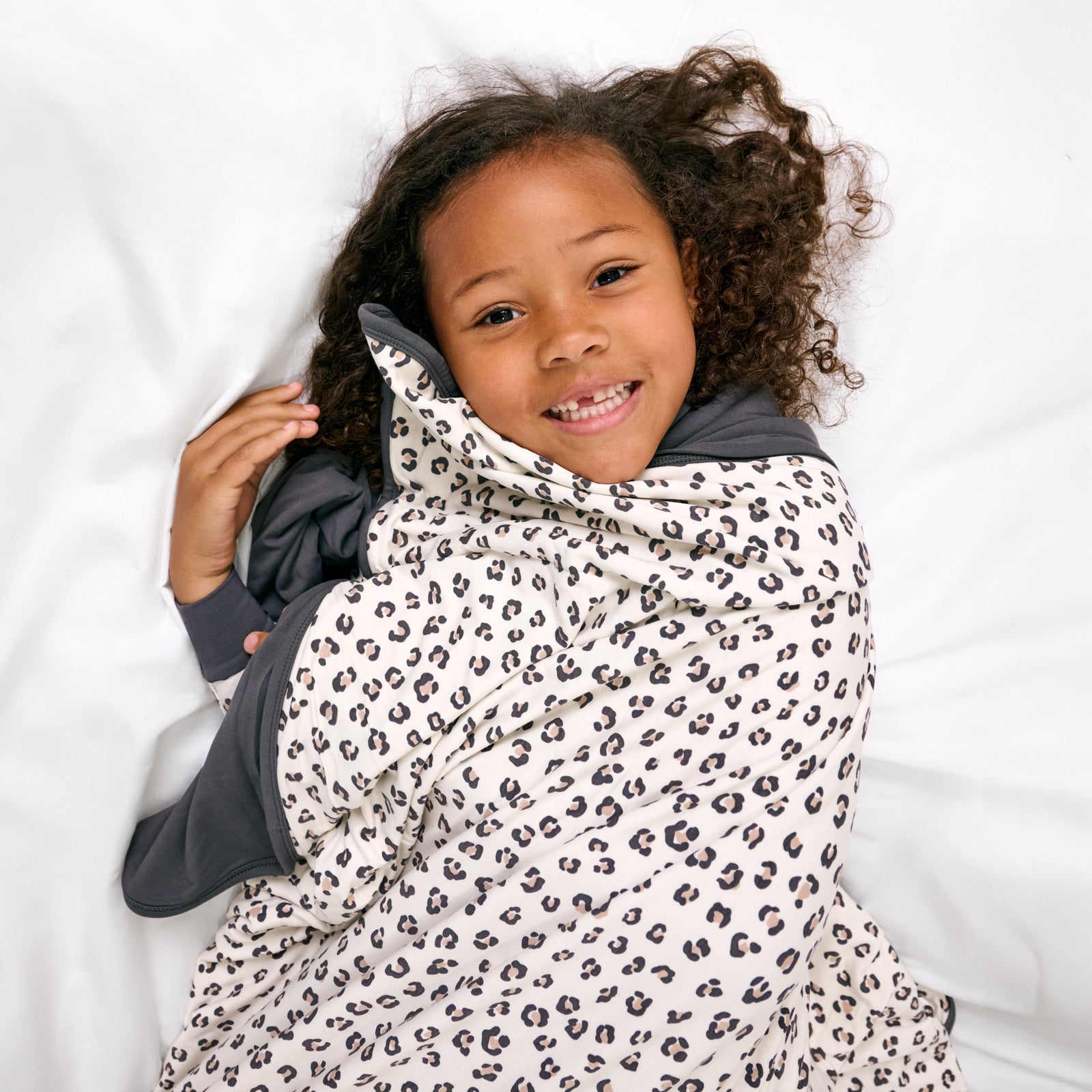 Luxe Leopard Large Cloud Blanket®、mySite、g9winljtr