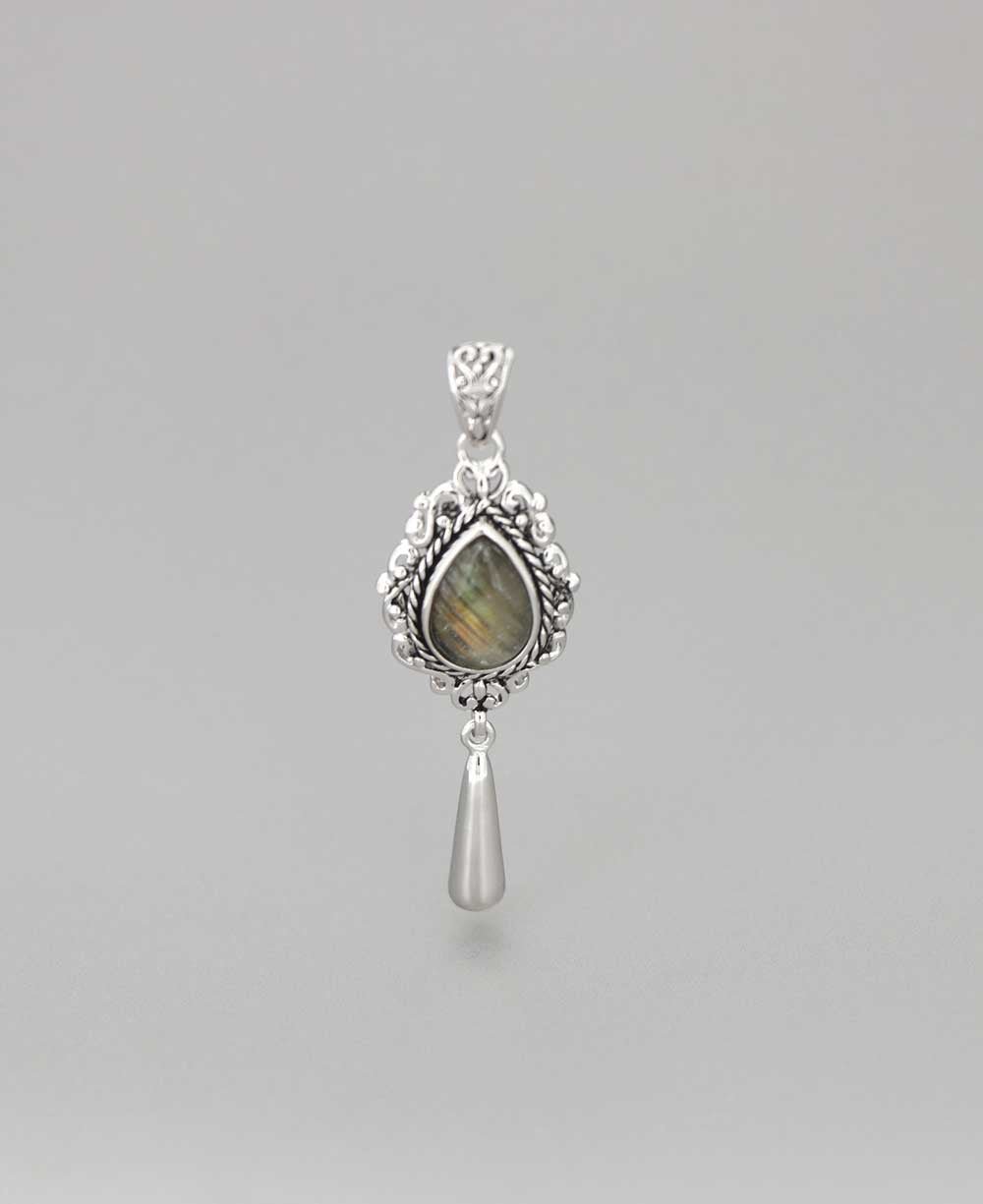 Sterling Silver and Labradorite Teardrop Pendant、mySite、topwebapps