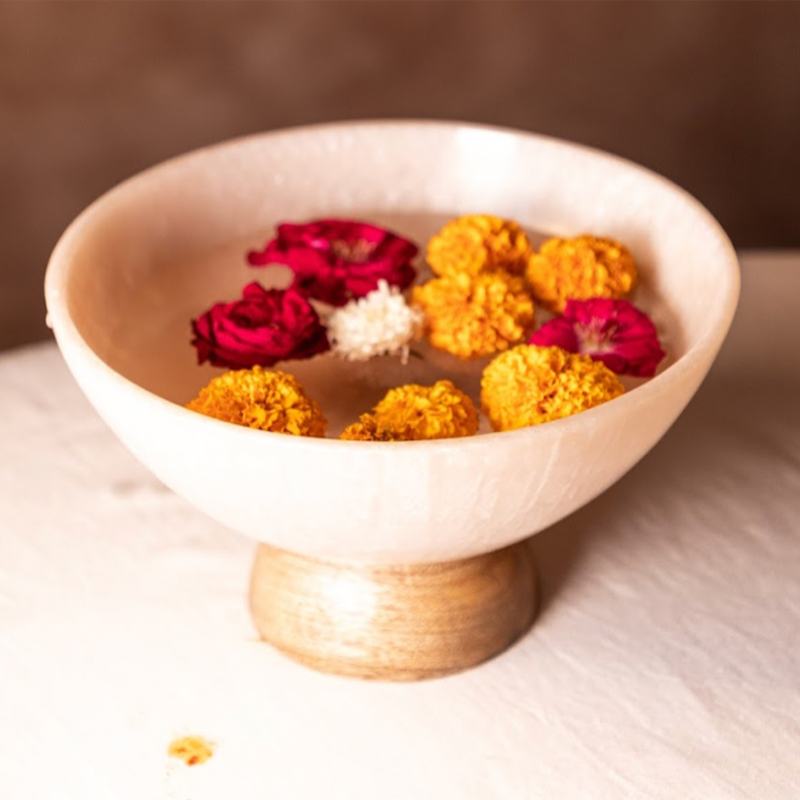 Decorative Bowl With Wooden Base | Resin、mySite、camillekostekn