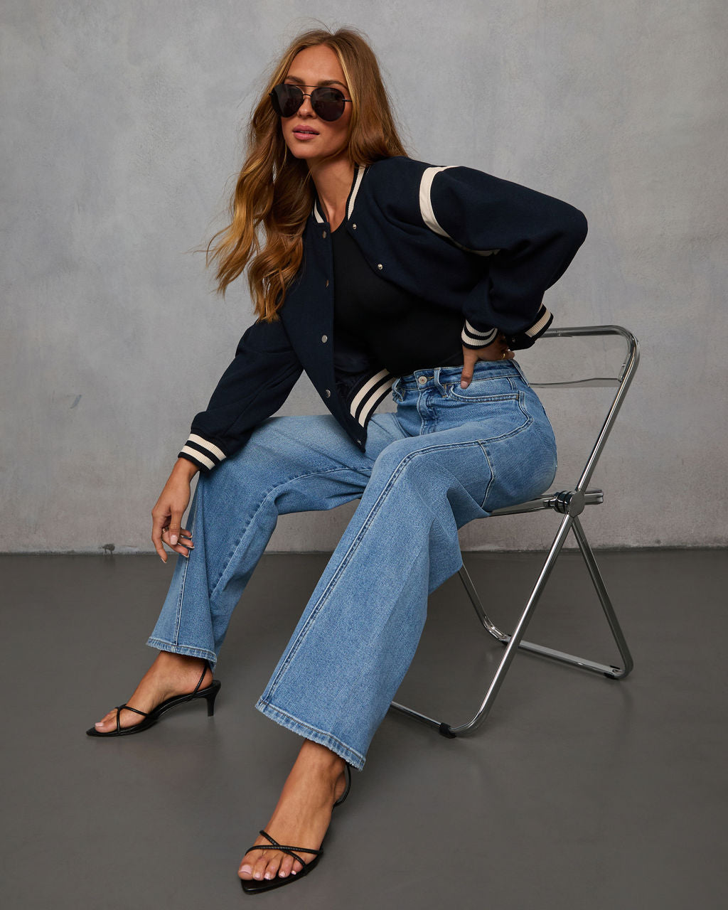 {product_title} - {shop_name}