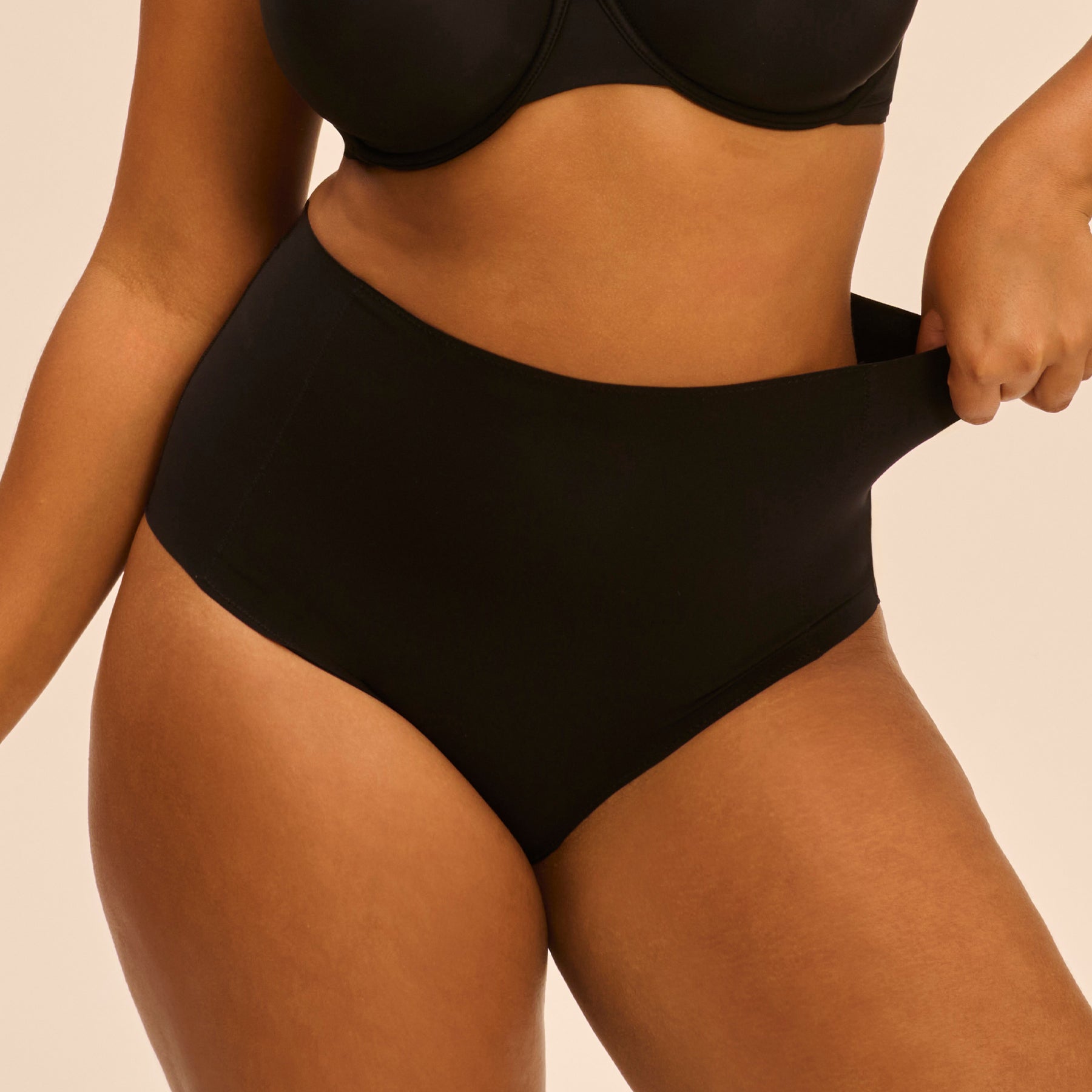  Simone Pérèle Story Control Full Brief、mySite、justintrudeaud