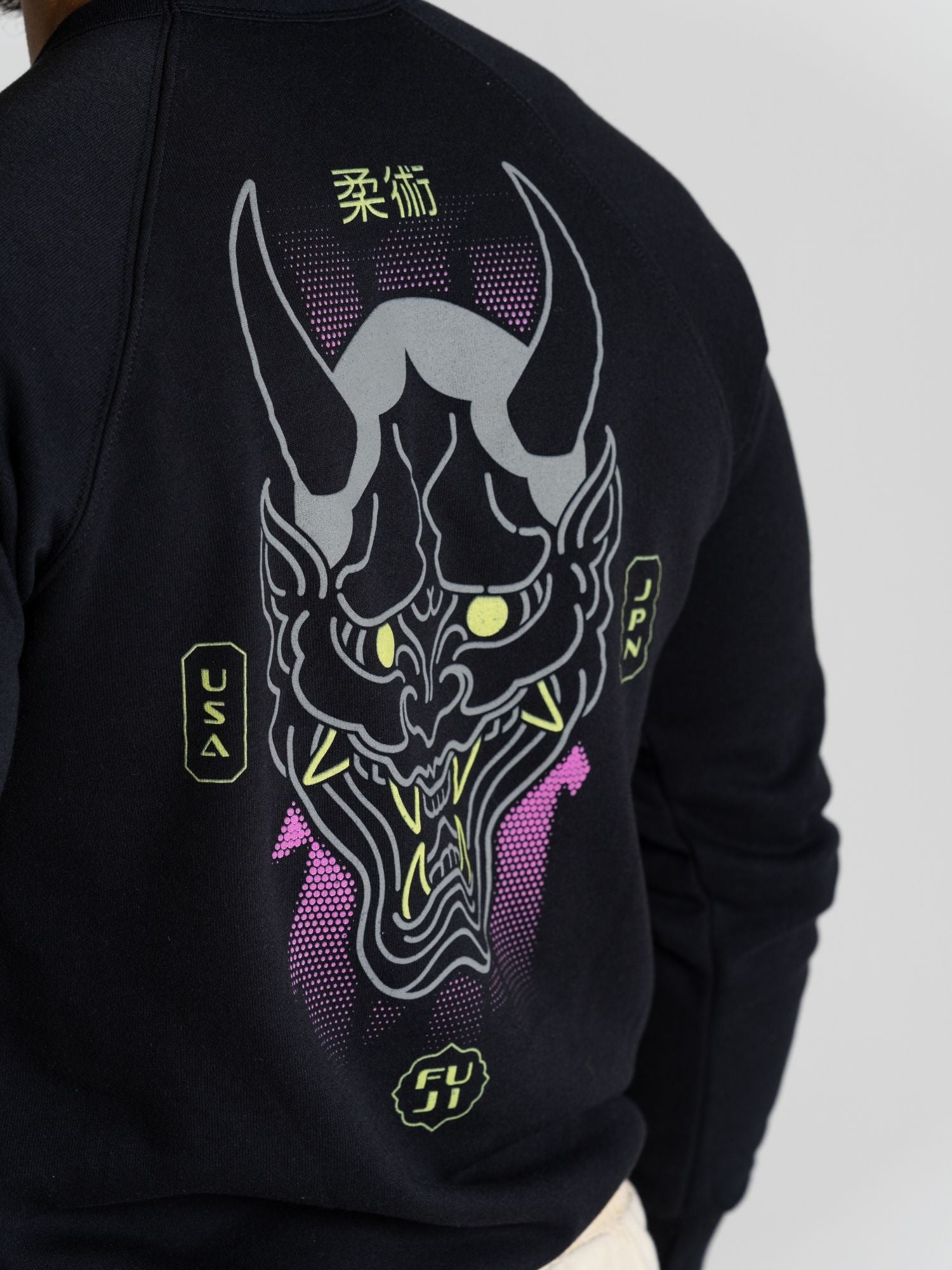 Oni Legend Crewneck Black、mySite、gigharbornorthrealestate