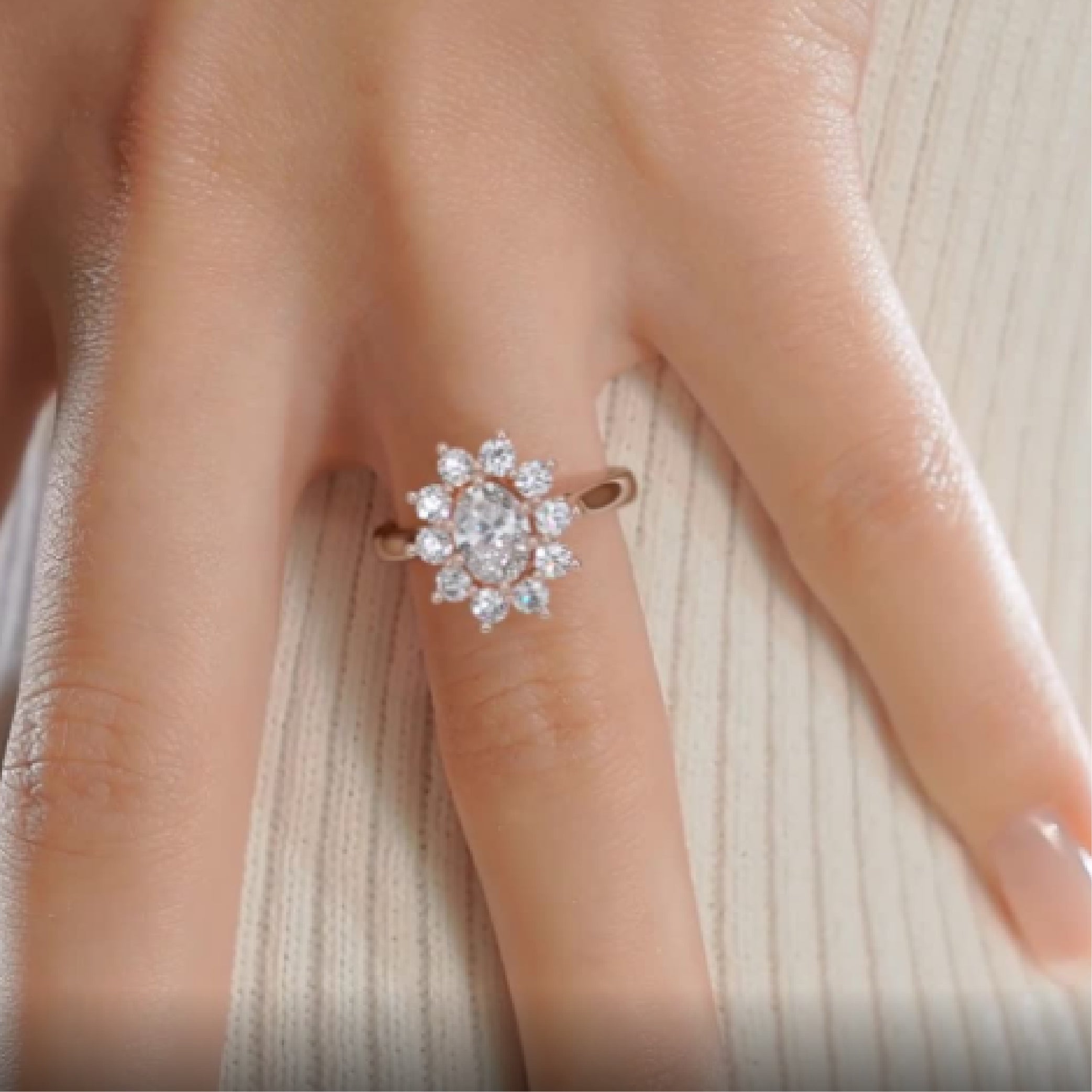 La Fleur Diamond Engagement Ring -14K Rose Gold、mySite、hinf8tx79