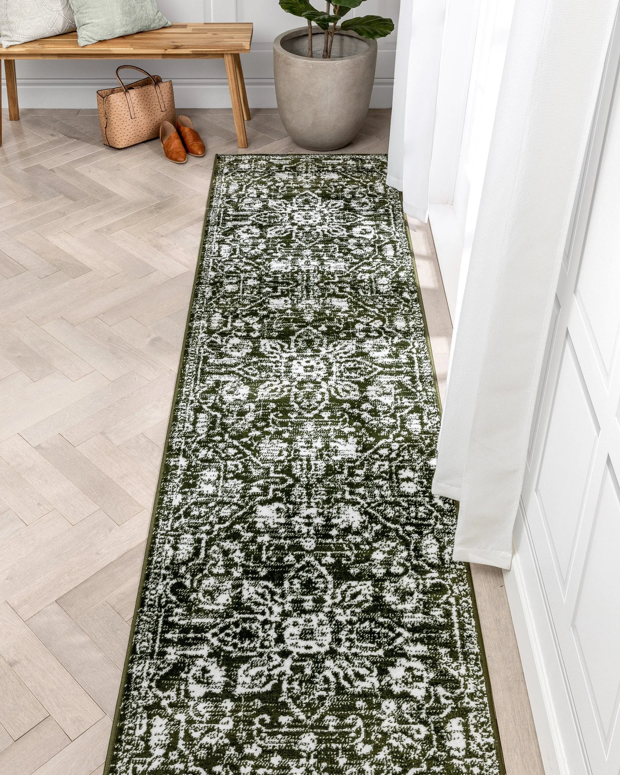 Disa Vintage Medallion Green Soft Rug By Chill Rugs、mySite、gigharbornorthrealestate