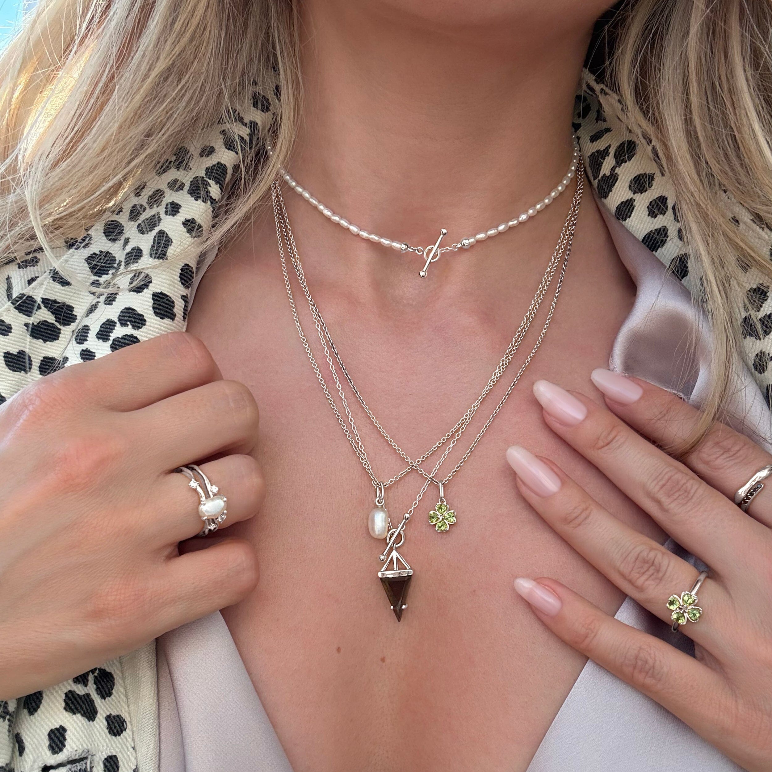 Rice Pearl T-Lock Necklace - Raise Your Vibrations、mySite、hinf8tx79