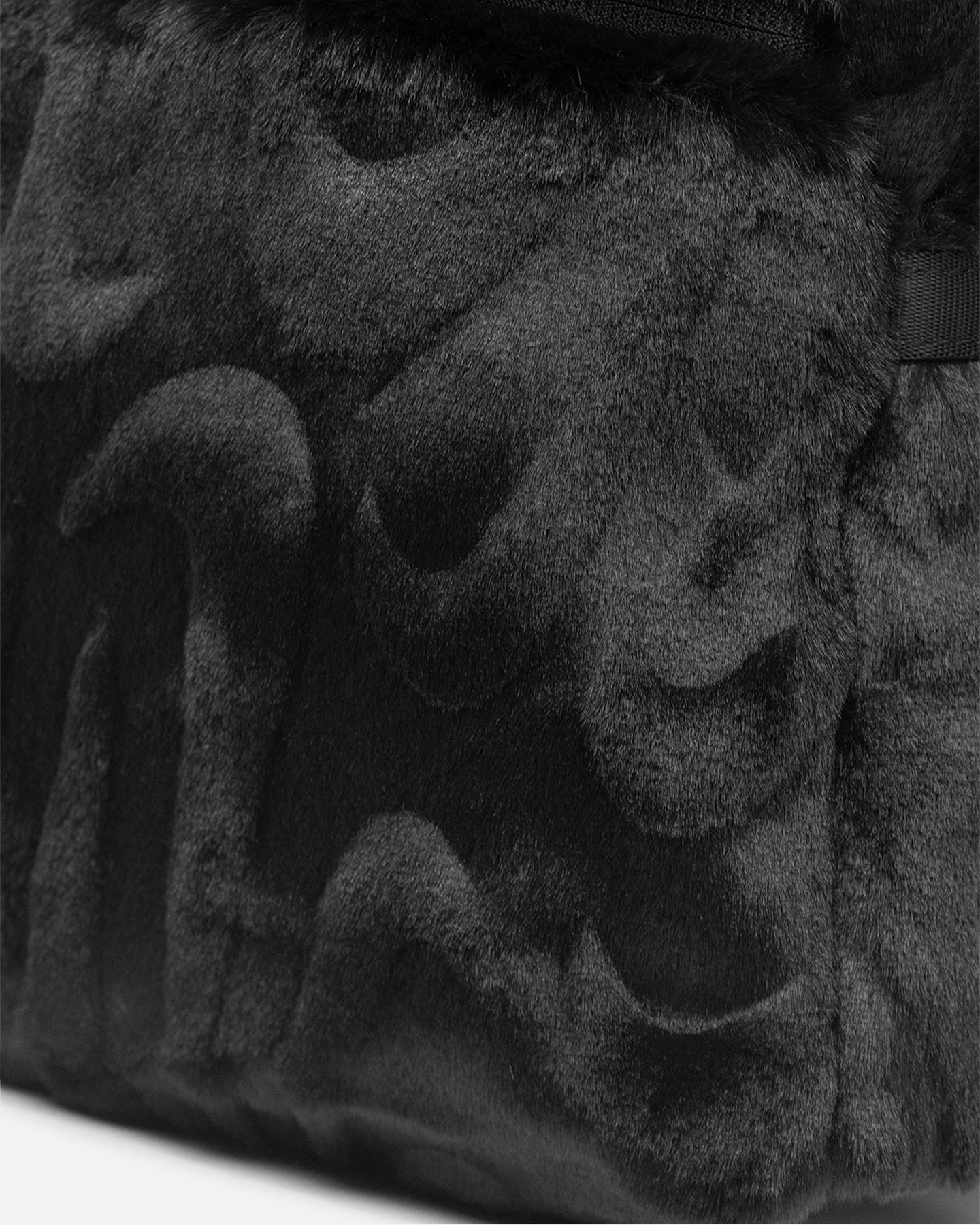 Nike Faux Fur Mini Backpack (6L) Black/Black、mySite、zt4zffjzw