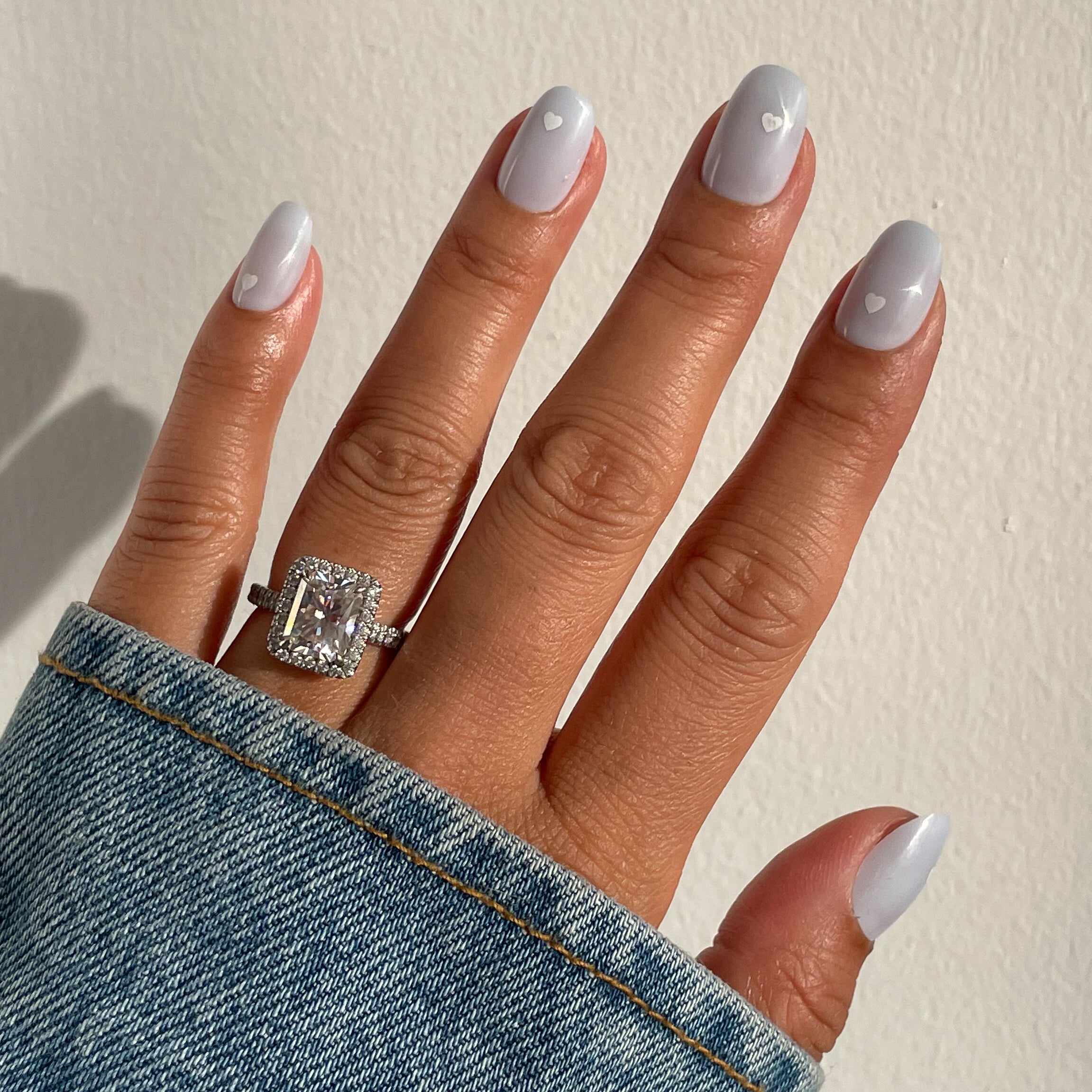 Periwinkle Vampy Heart | Round | Short、mySite、solidvoid