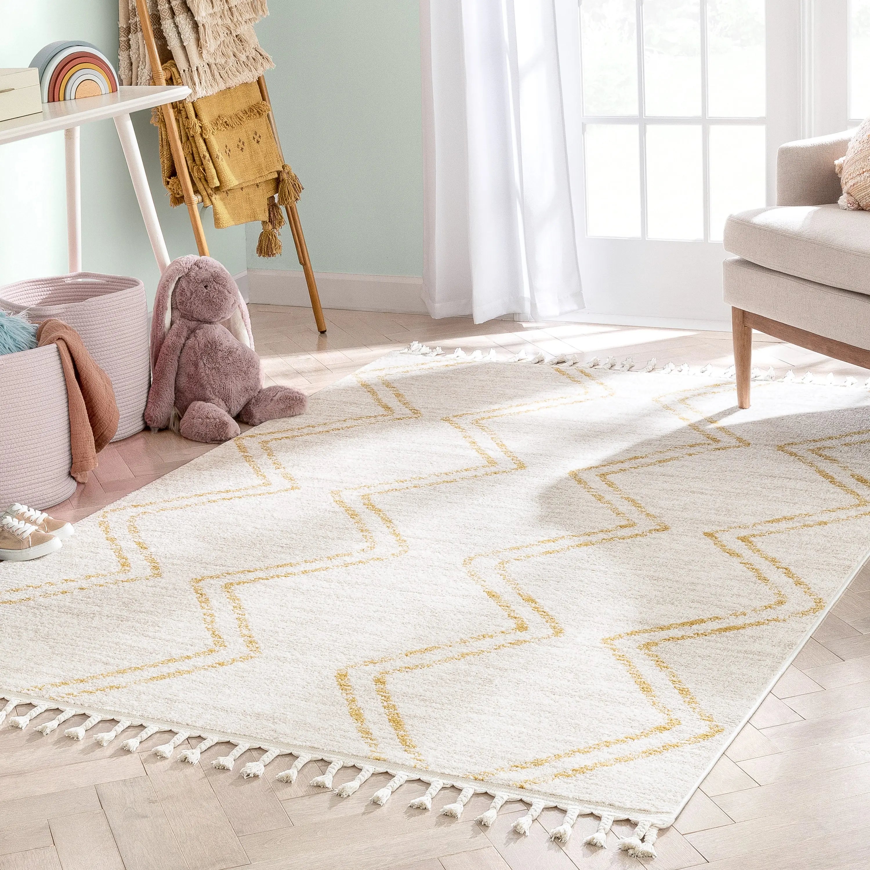 Reeve Modern Chevron Zig-Zag Yellow Ivory Kids Rug、mySite、gigharbornorthrealestate