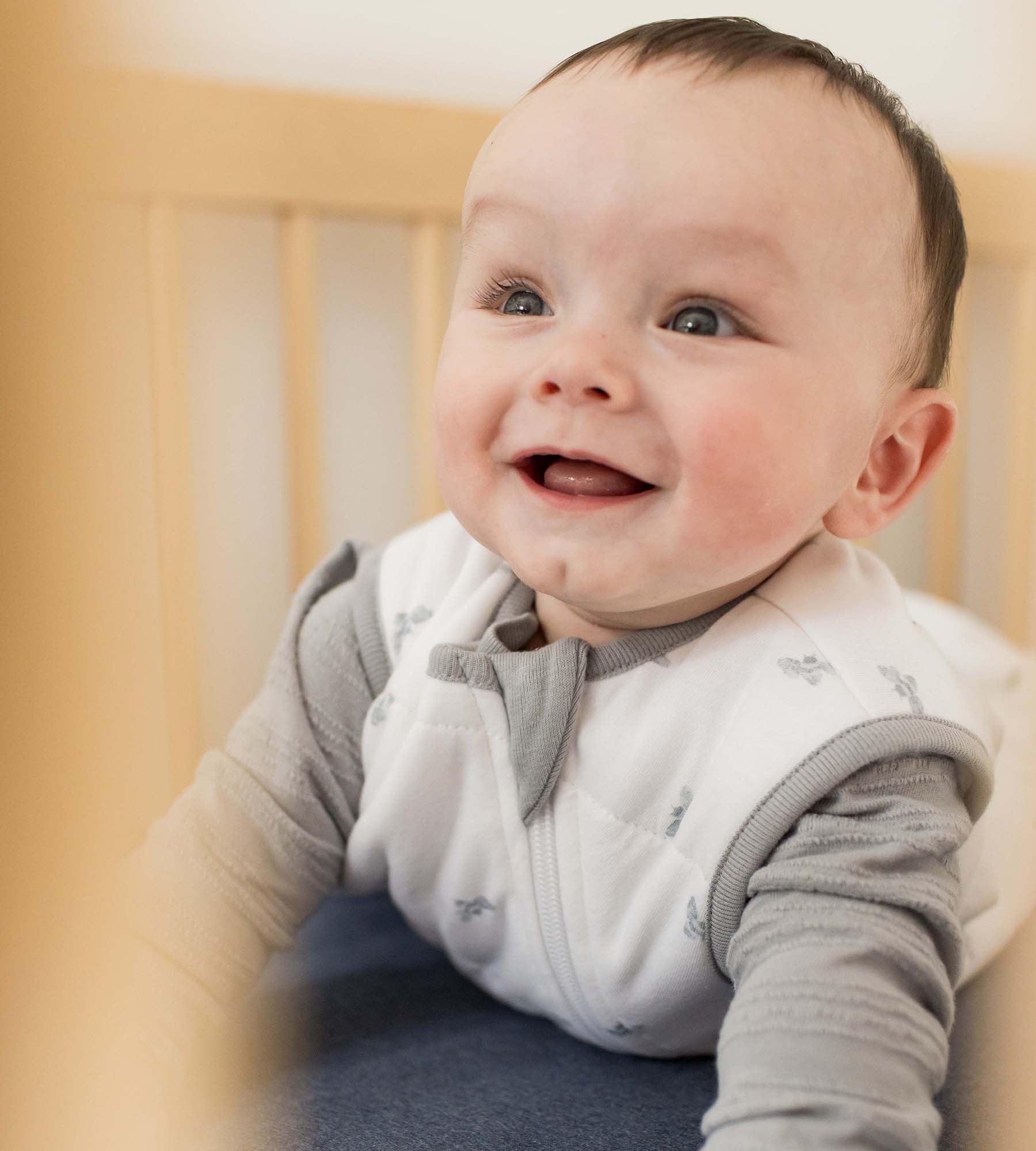  Golden Bee Organic Warmer Beekeeper™ Wearable Baby Blanket - Quarry、mySite、layawaytickets