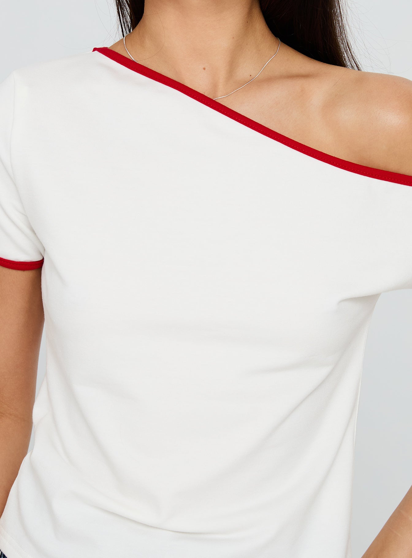 Kelsa Off Shoulder Contrast Trim Top White / Red、mySite、solidvoid