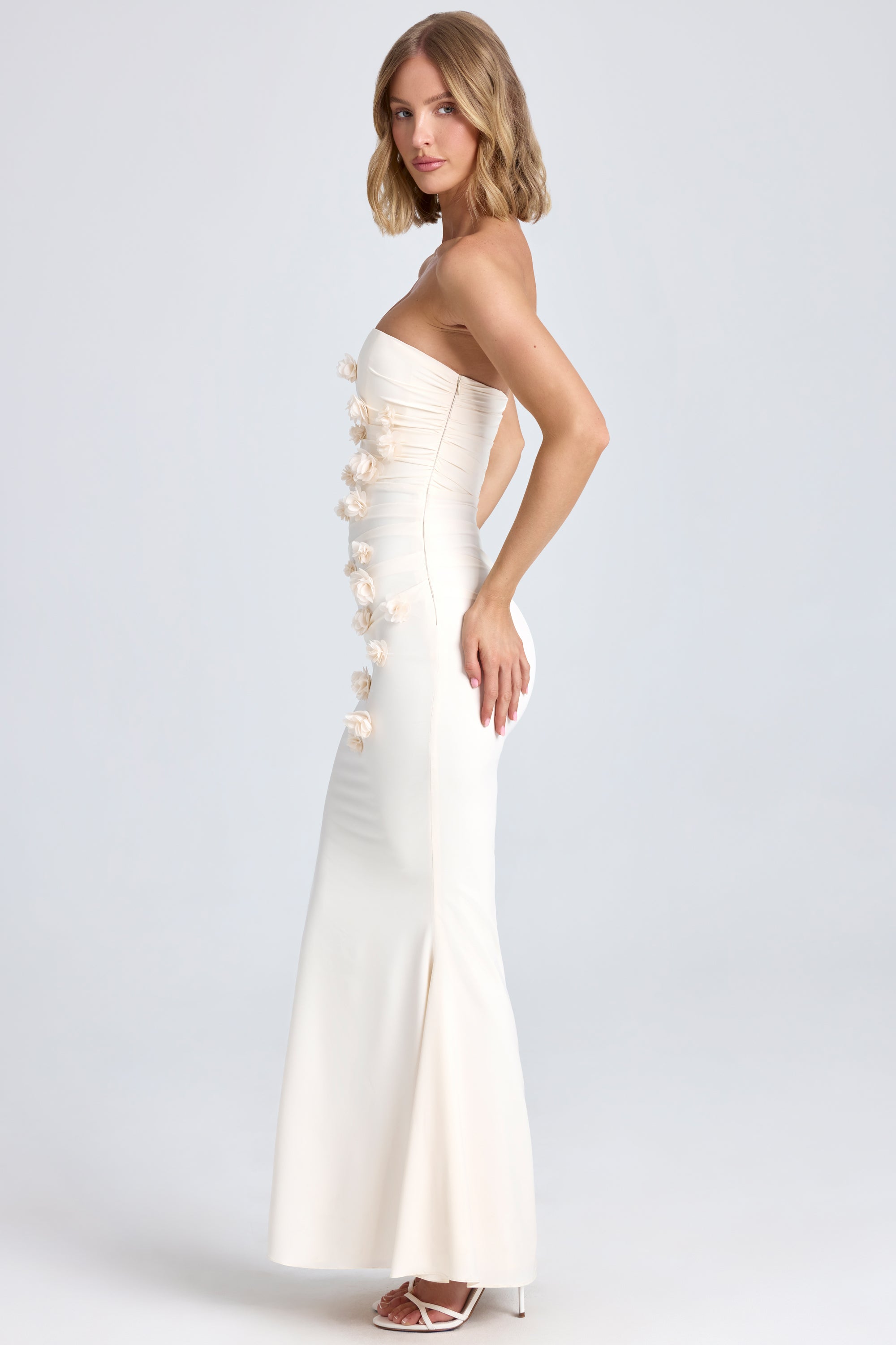 Draped Floral-Appliqué Maxi Dress in Ivory、mySite、solidvoid