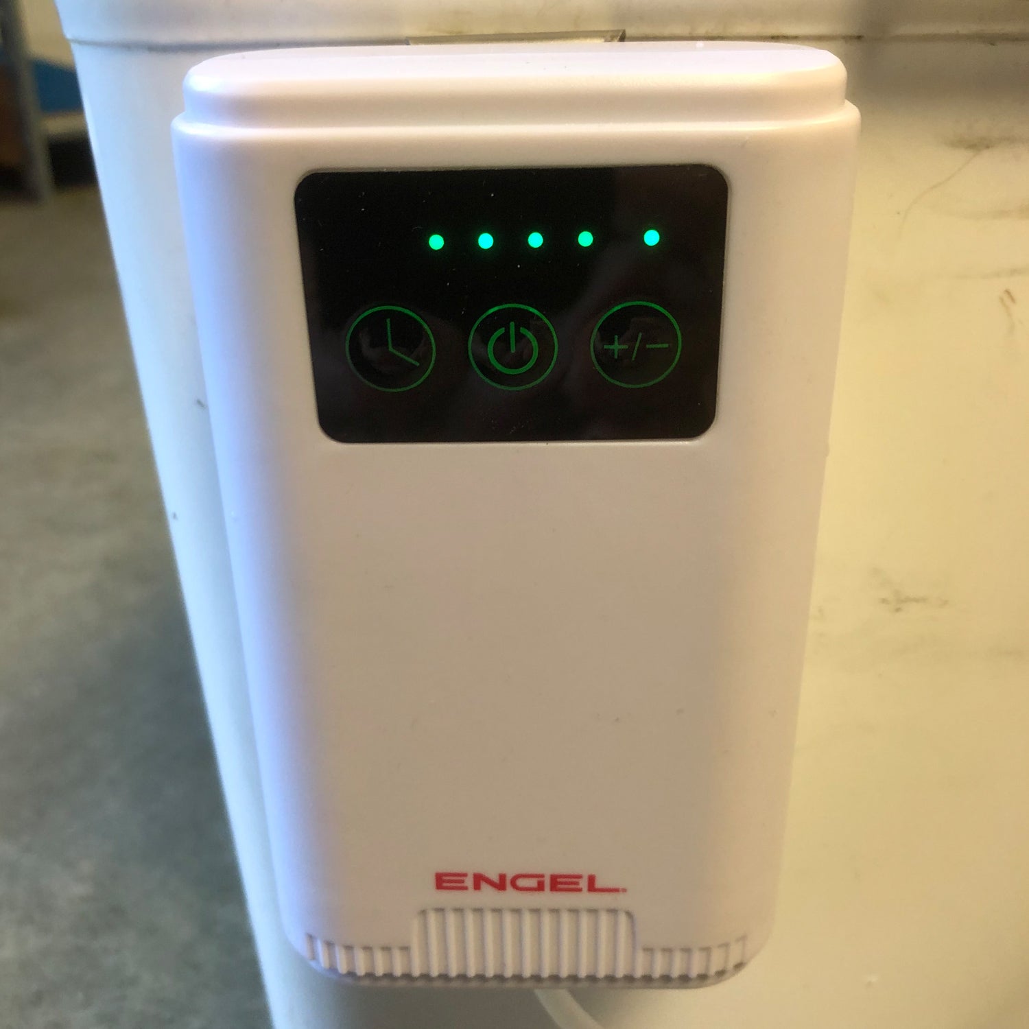 Engel Lithium-ion Rechargeable Live Bait Aerator Pump、mySite、noshort