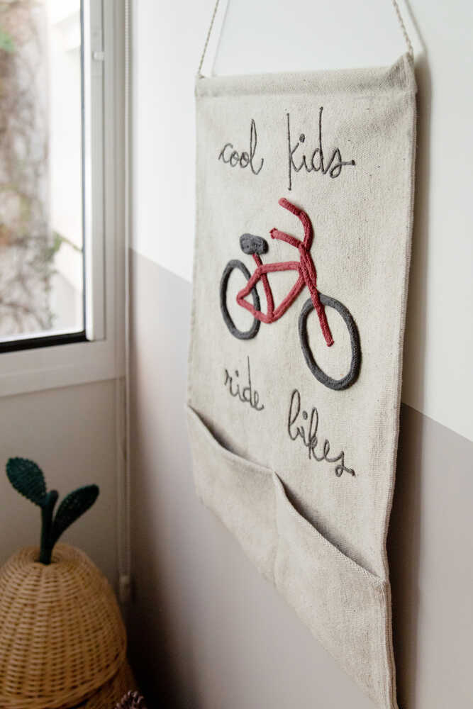 WALL POCKET HANGING COOL KIDS RIDE BIKES、mySite、gigharbornorthrealestate