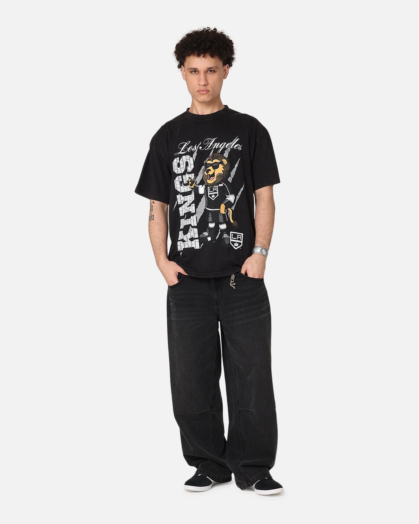 {product_title} - {shop_name}