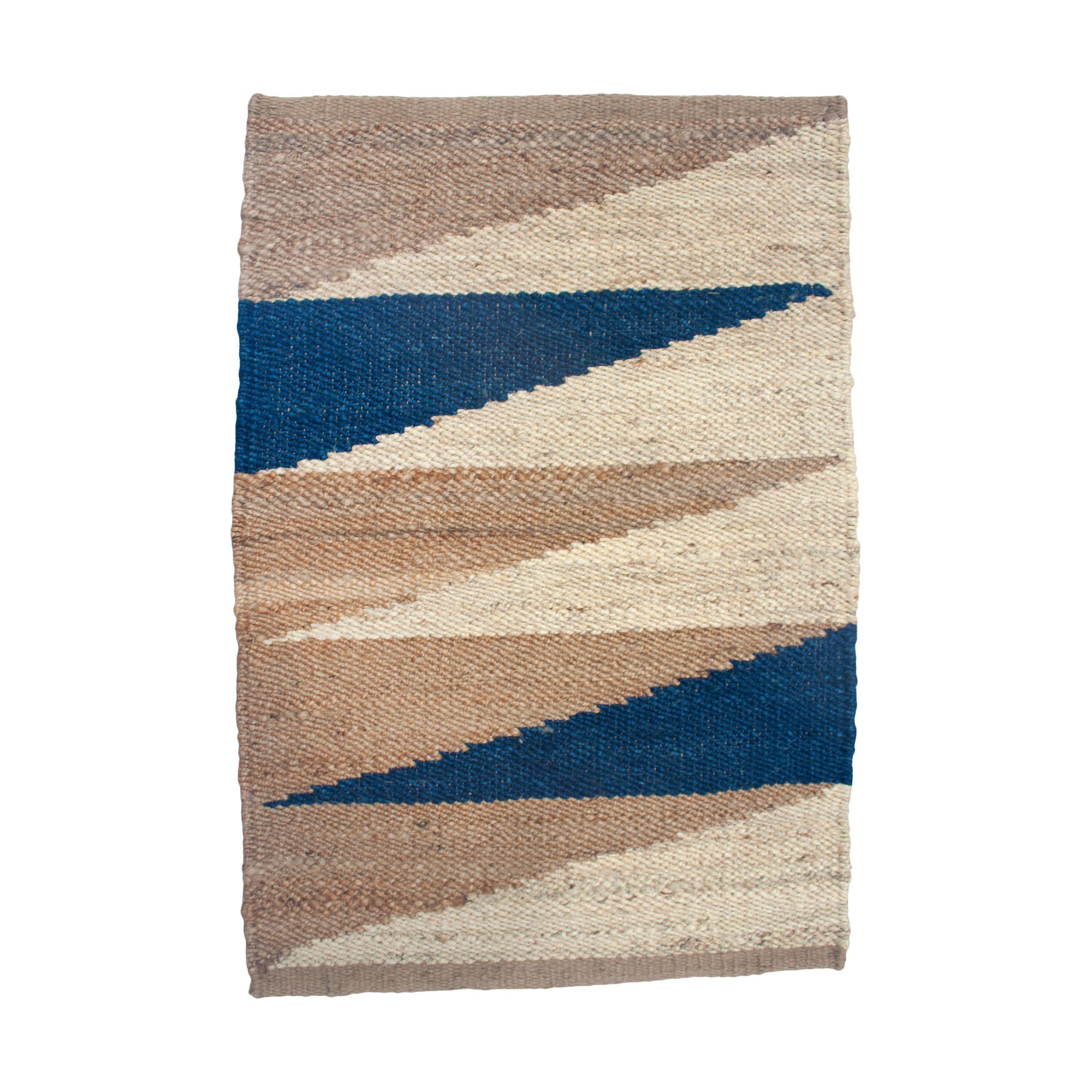 Margeaux Landscape Jute Rug Blue、mySite、gigharbornorthrealestate