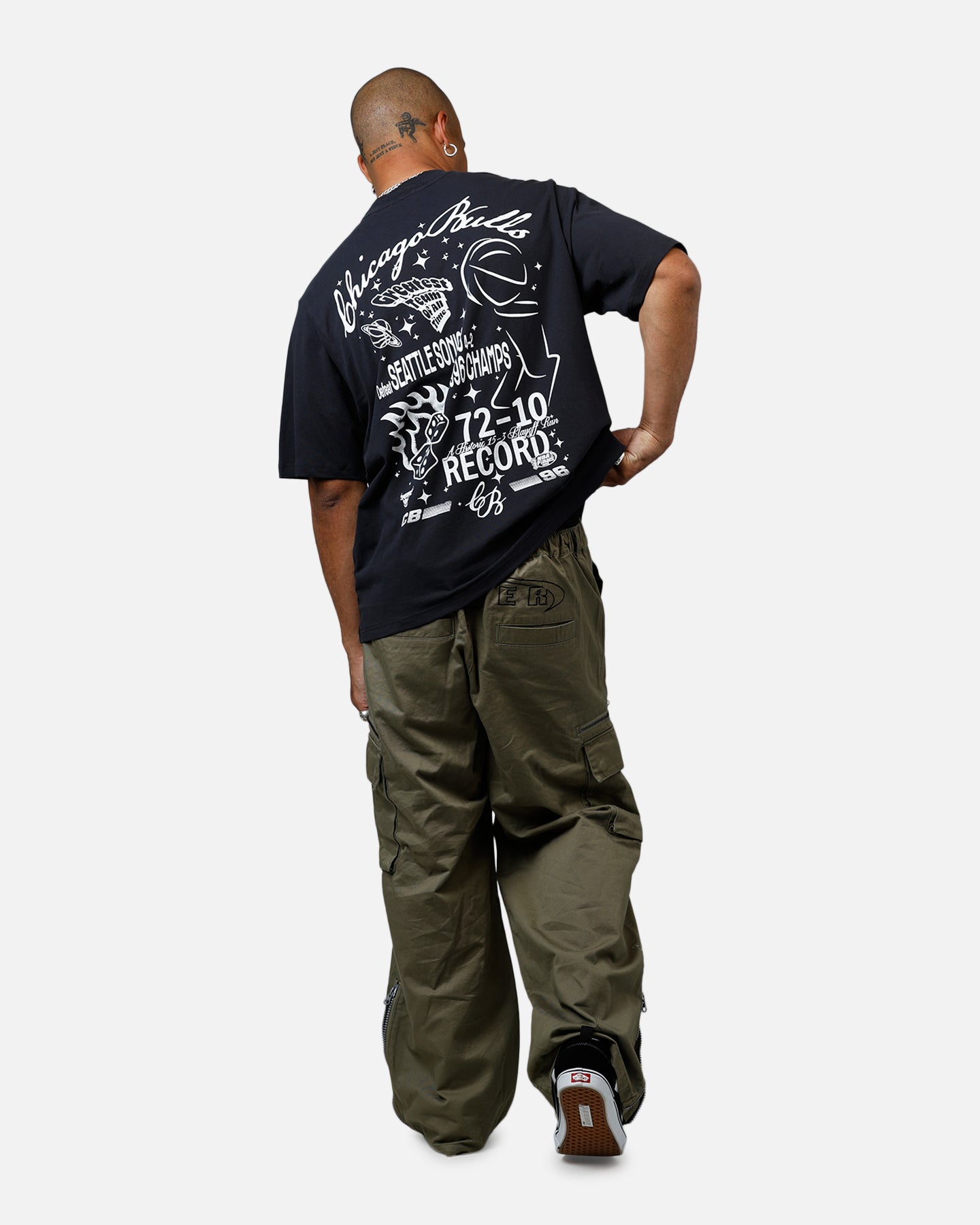 Mitchell & Ness Chicago Bulls Roll The Dice T-Shirt Overdyed Black、mySite、zt4zffjzw