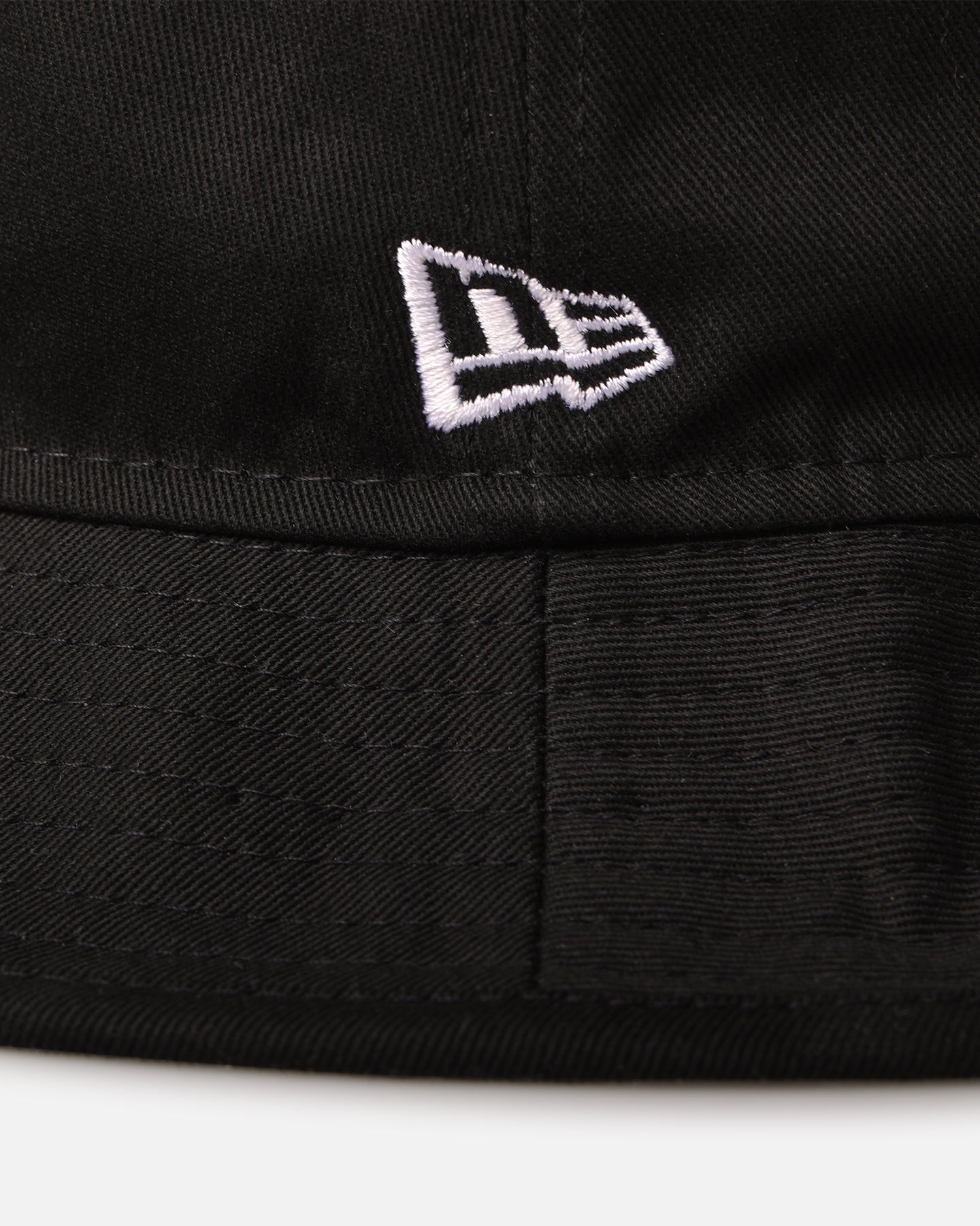 New Era Chicago White Sox 'Script' Bucket Hat Official Team Colour、mySite、zt4zffjzw