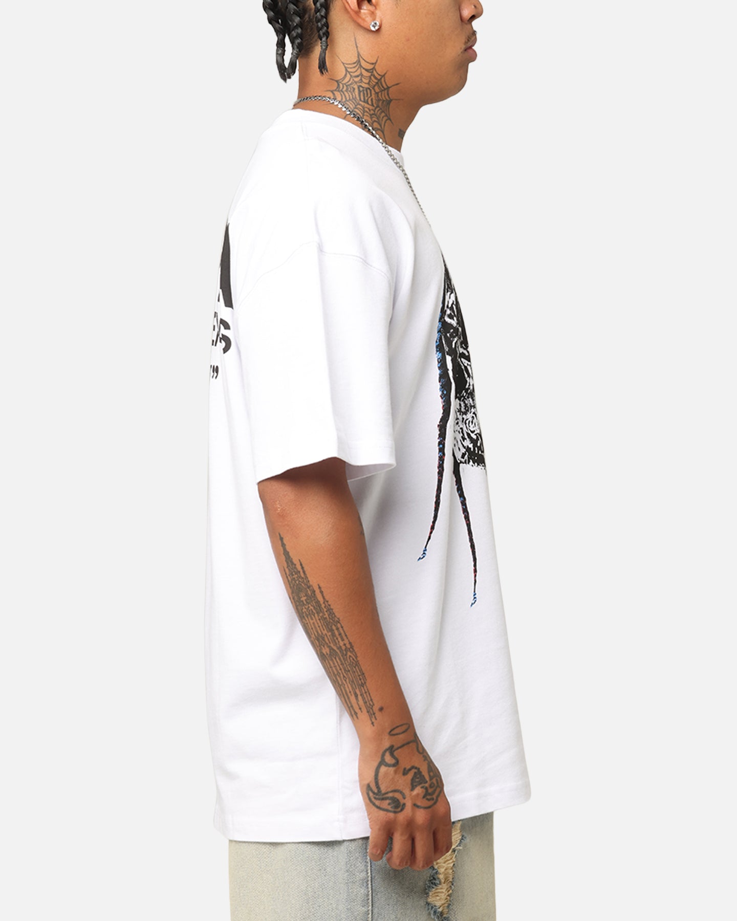 {product_title} - {shop_name}