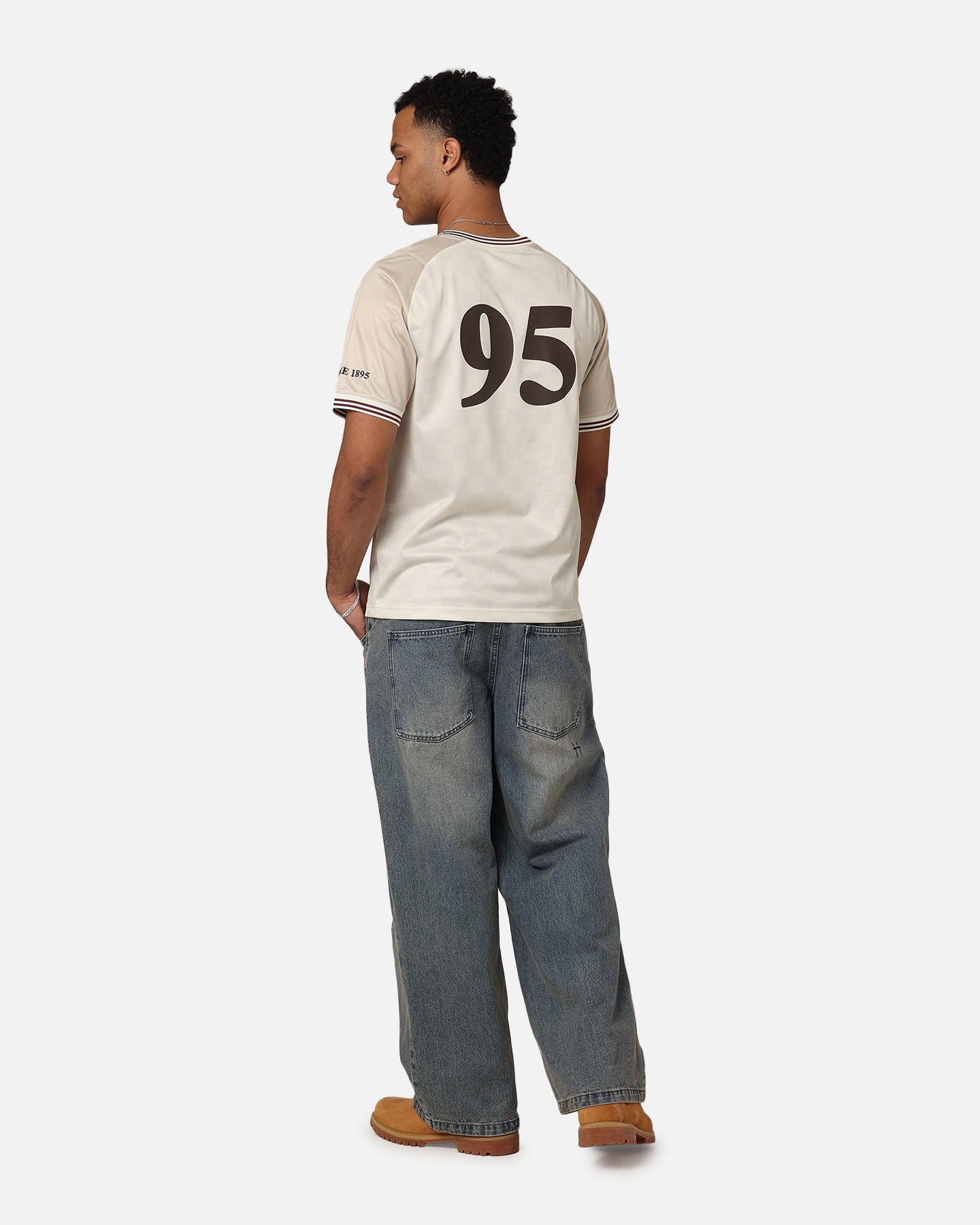 {product_title} - {shop_name}